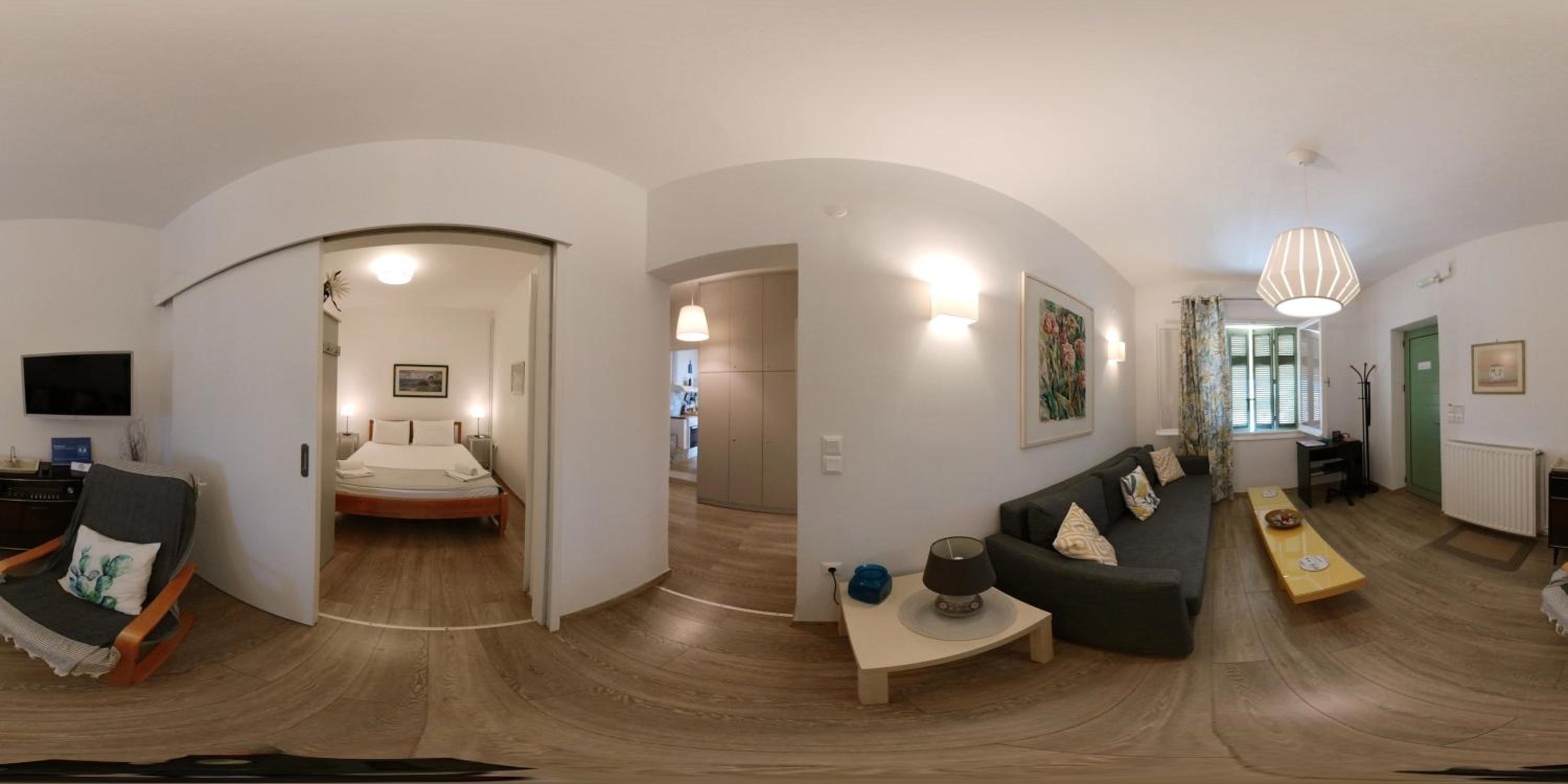 Apartment with Balcony