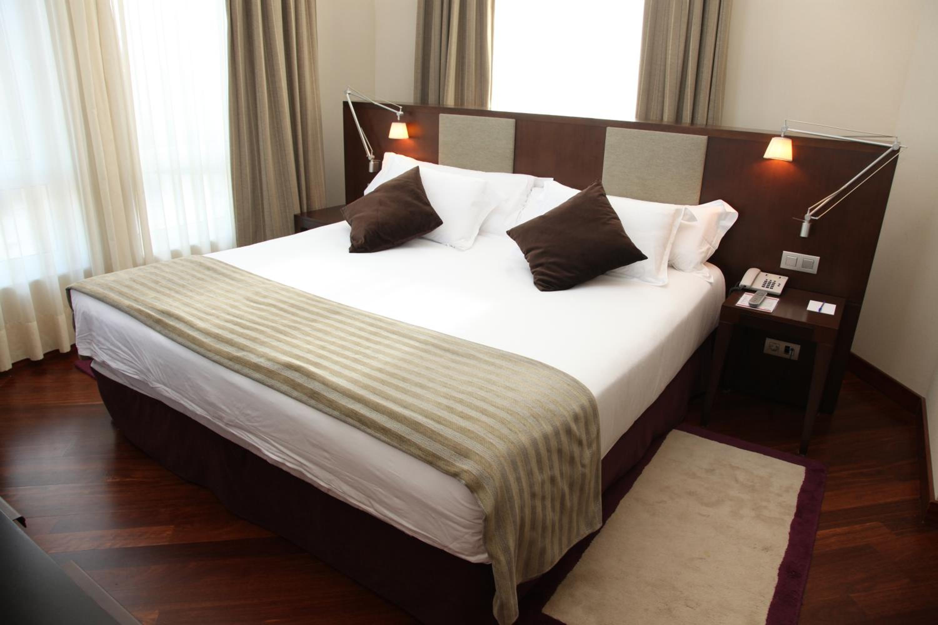 Superior Double or Twin Room - Photo 1