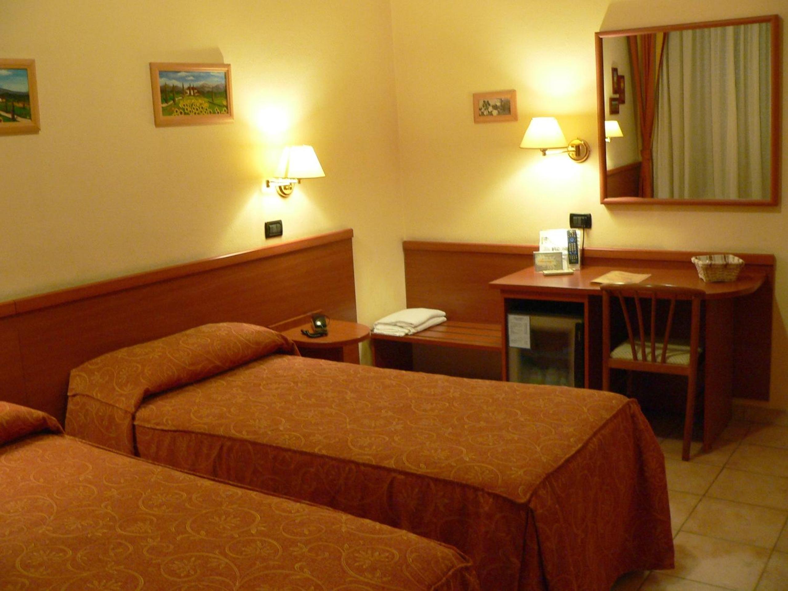Twin Room photo 2