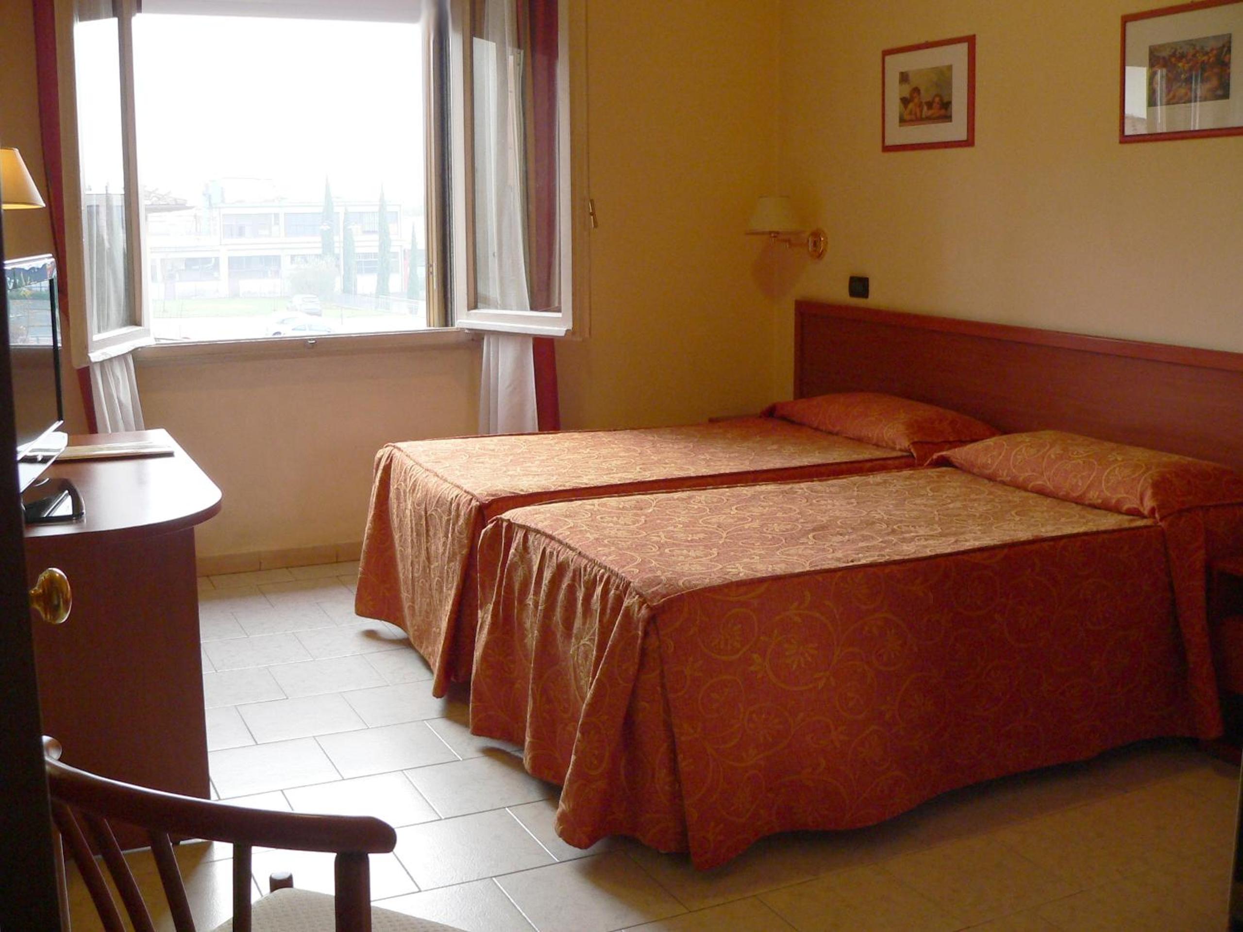 Twin Room photo 3