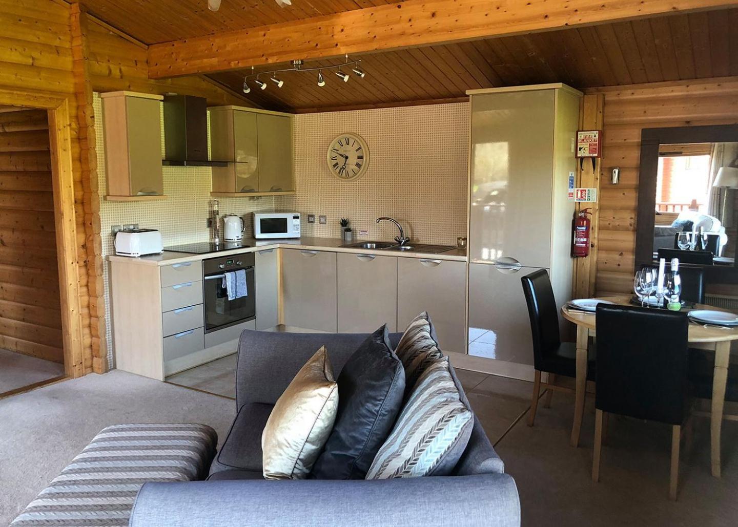 Two-Bedroom House photo 3