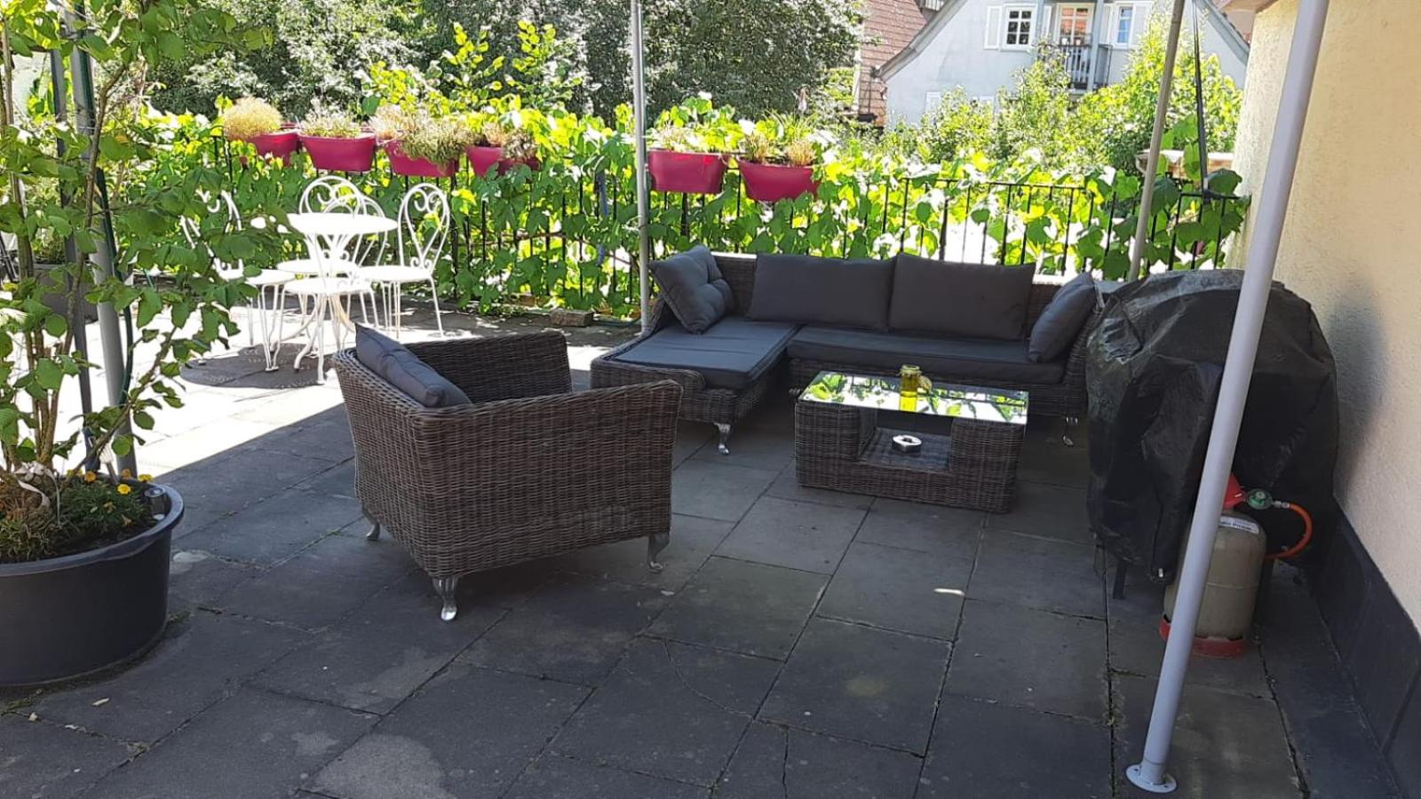Two-Bedroom Apartment with Terrace photo 2