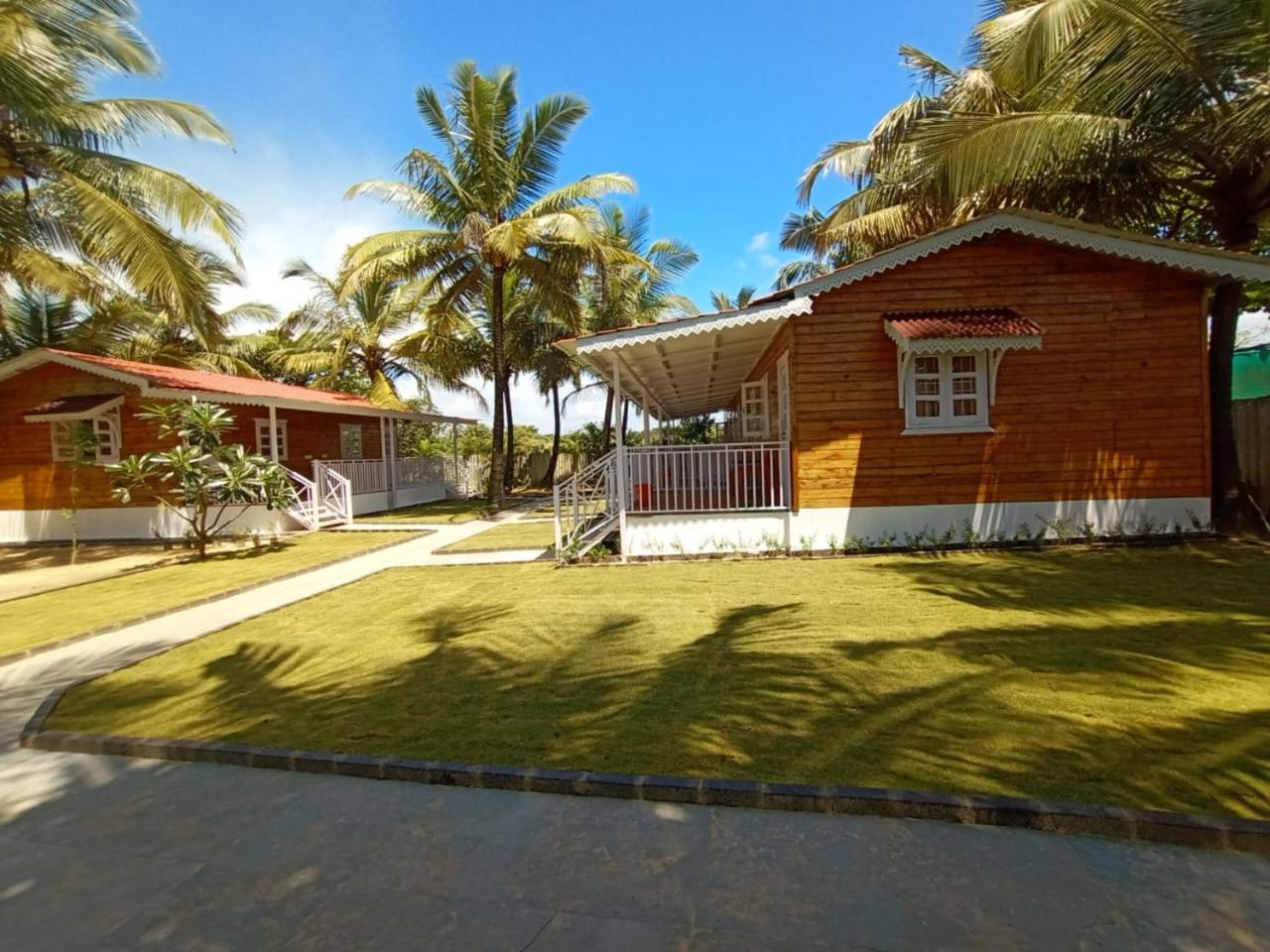 Standard Twin Room with Garden View photo 2