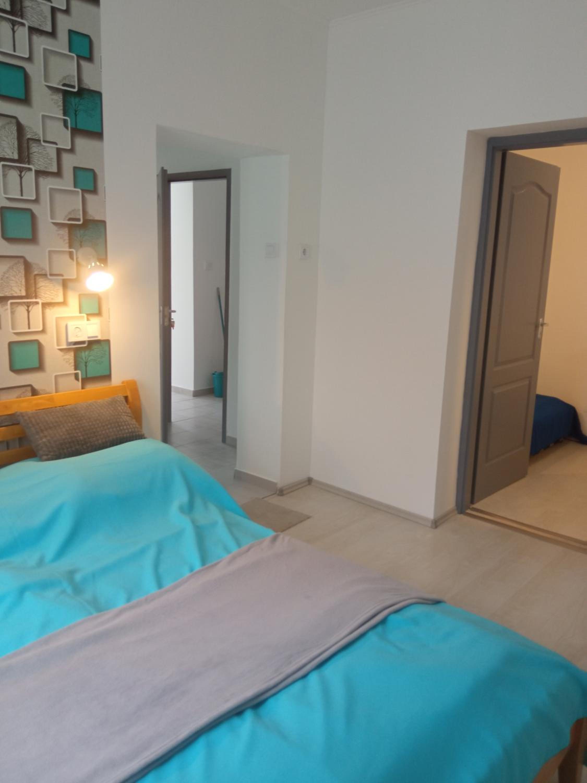 Two-Bedroom Apartment - Photo 5