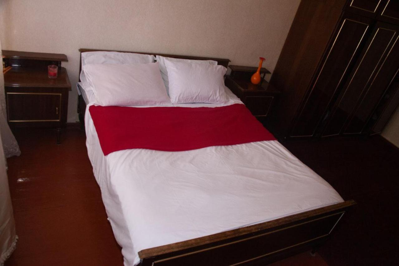 Deluxe Double Room (2 Adults + 1 Child) photo 1