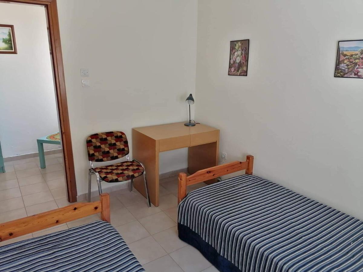 Three-Bedroom Apartment - Photo 16