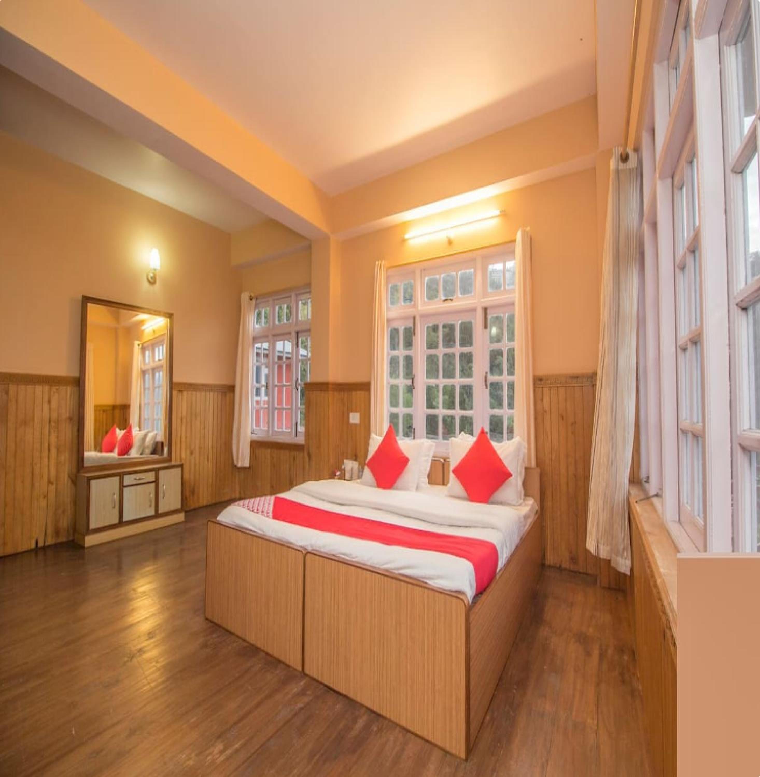 Deluxe Double Room photo 2
