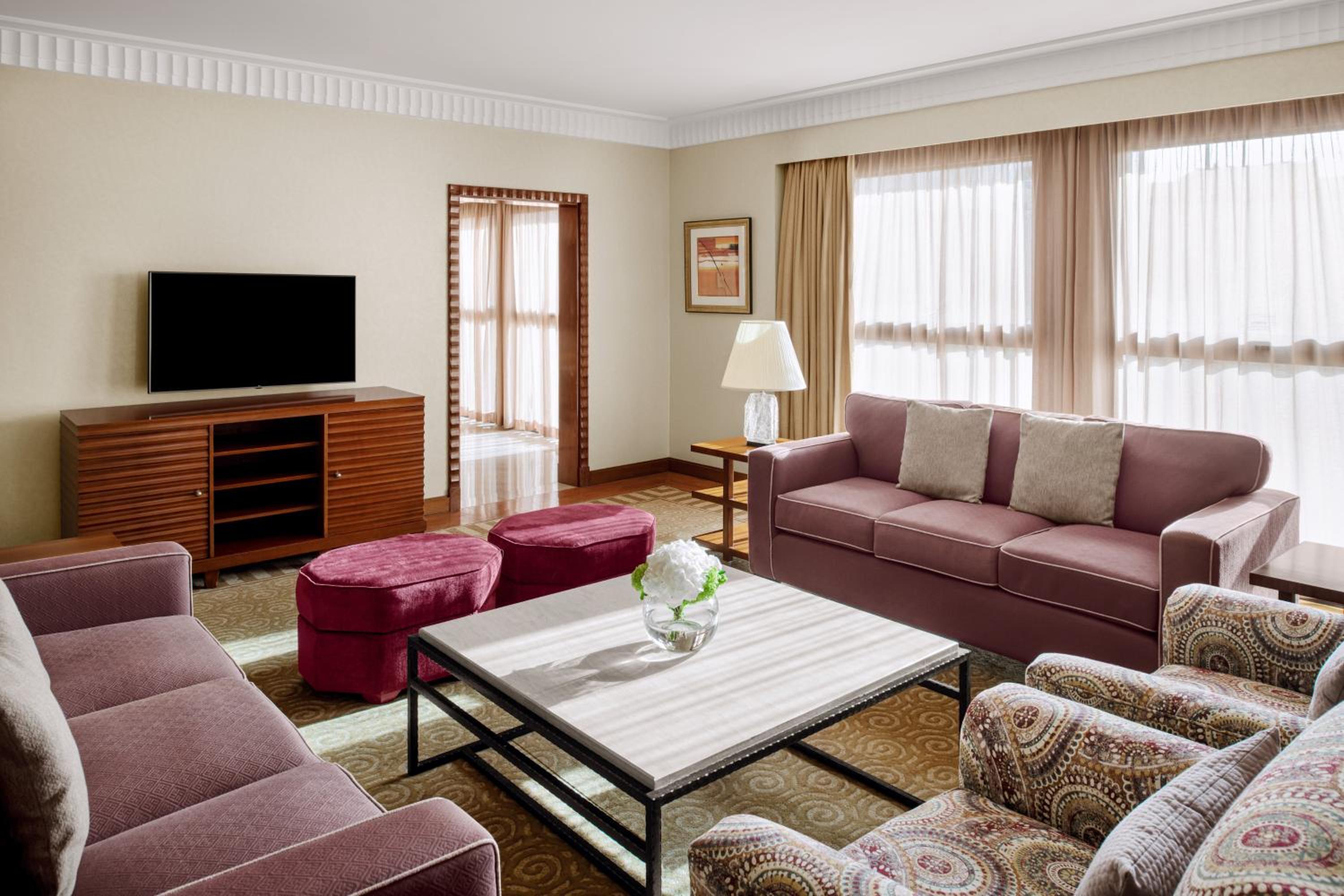 Royal Club Suite