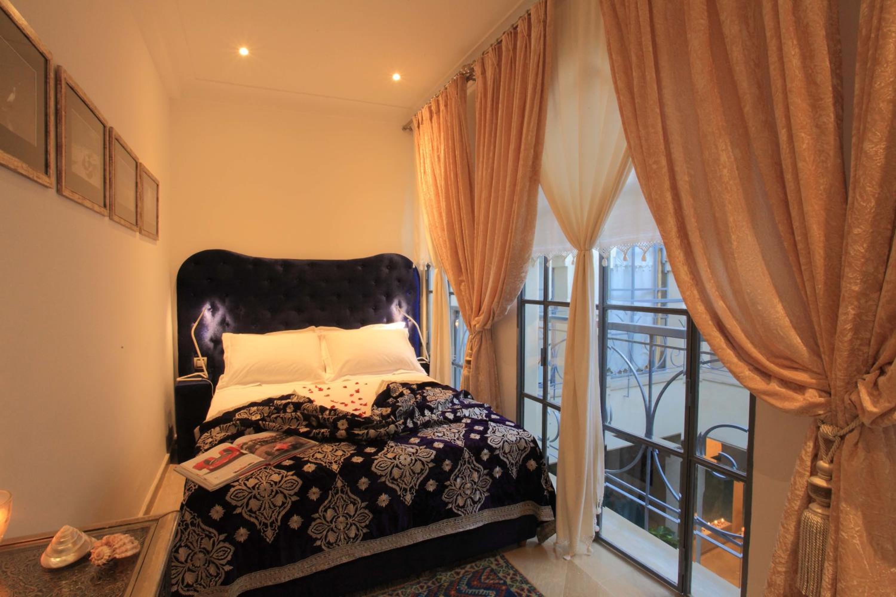 Classic Double Room - Photo 2
