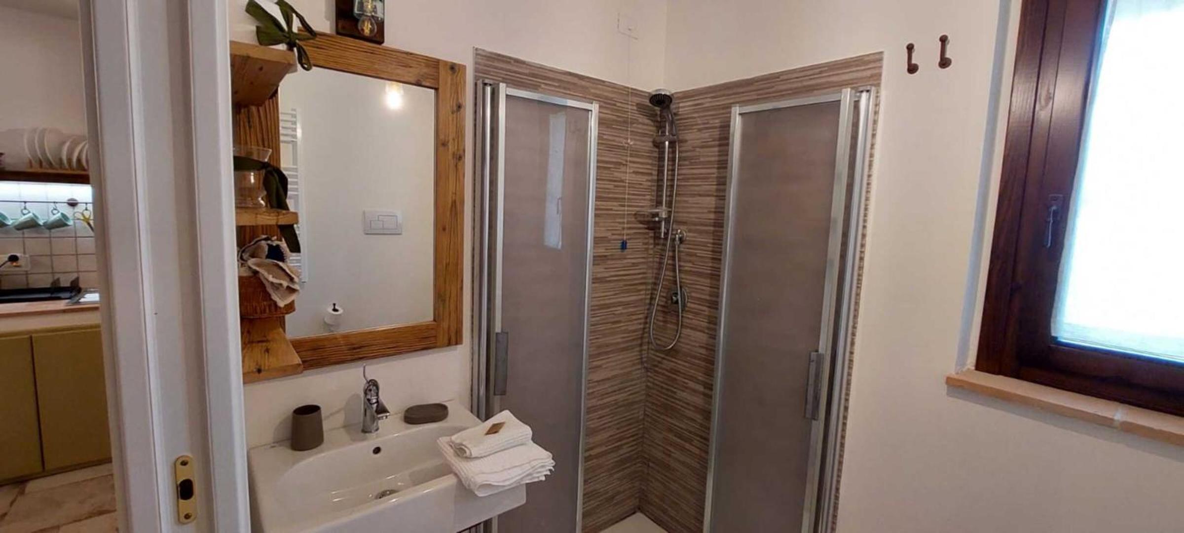 One-Bedroom Apartment - Photo 25