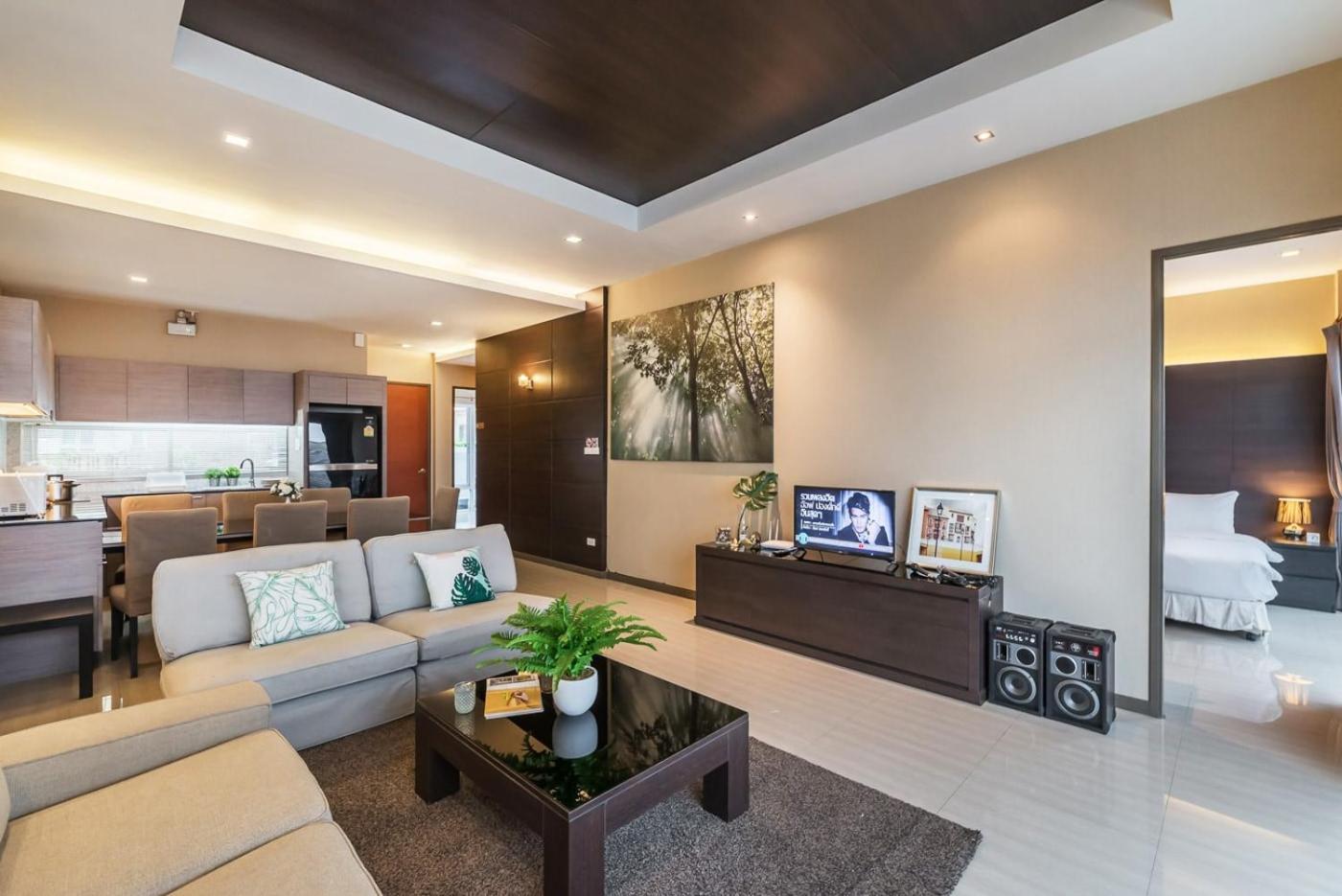 Three-Bedroom House - Photo 22