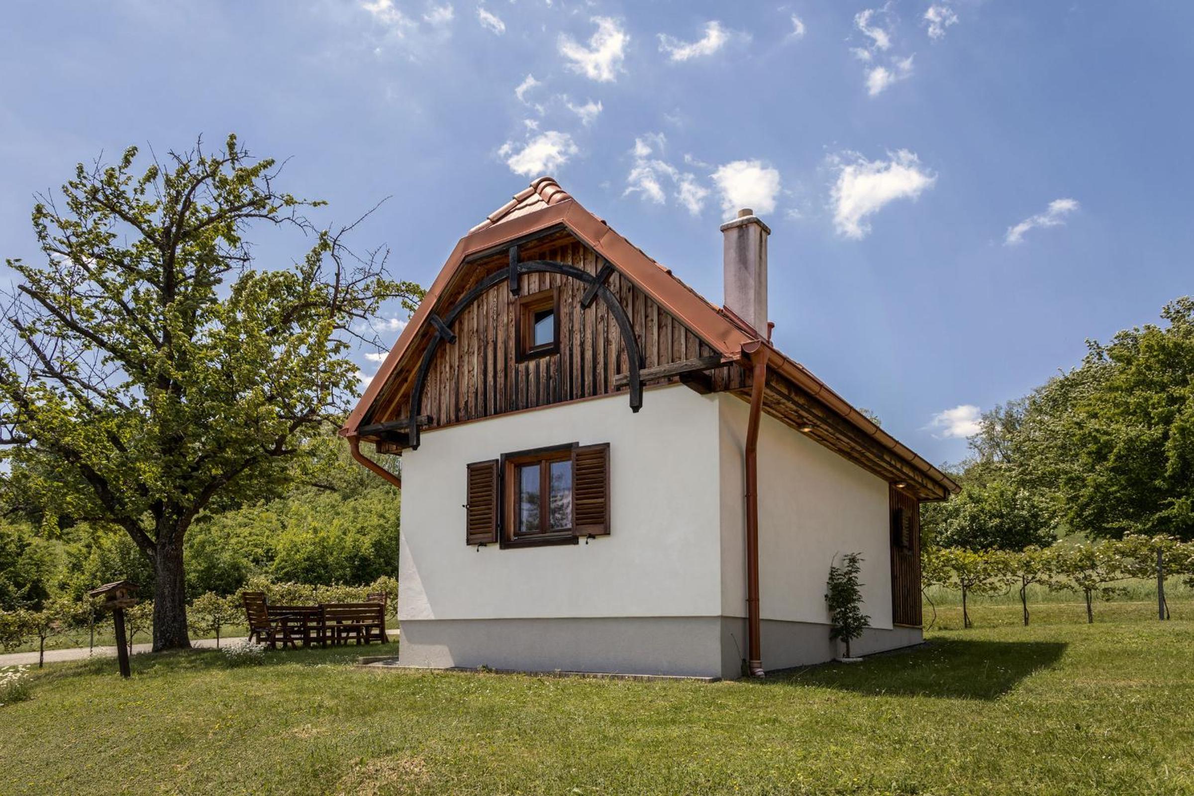 Two-Bedroom House photo 2