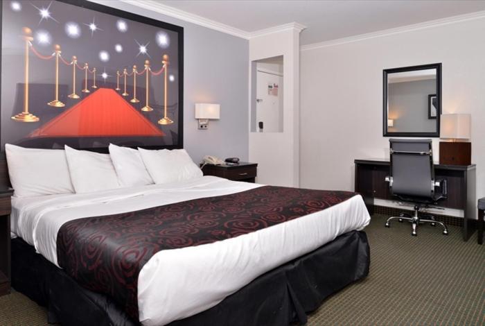 Standard Queen Room photo 3