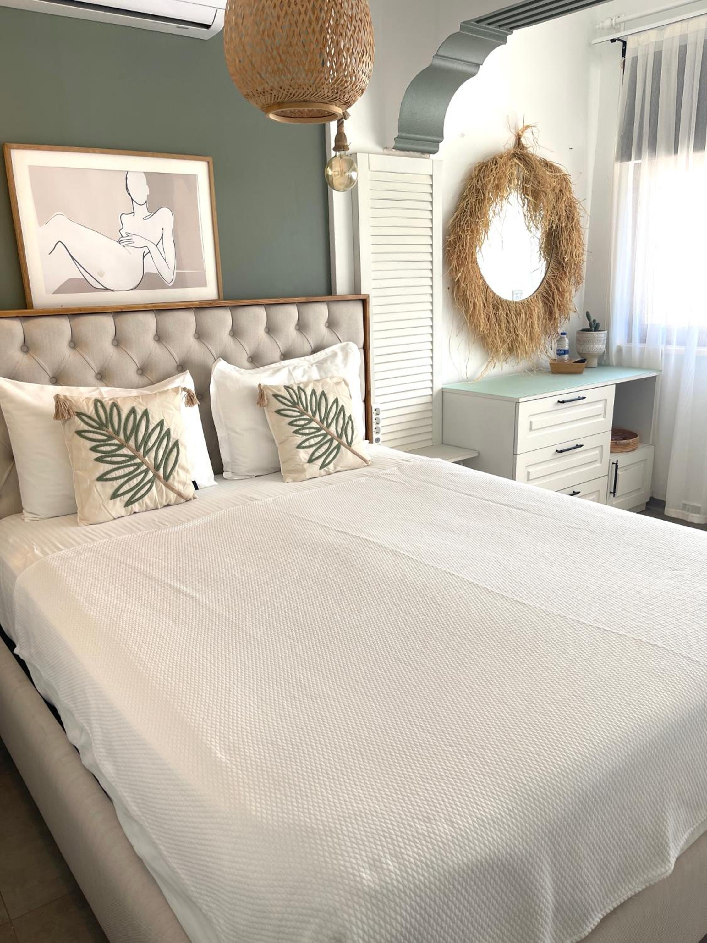 Standard Double Room - Photo 10