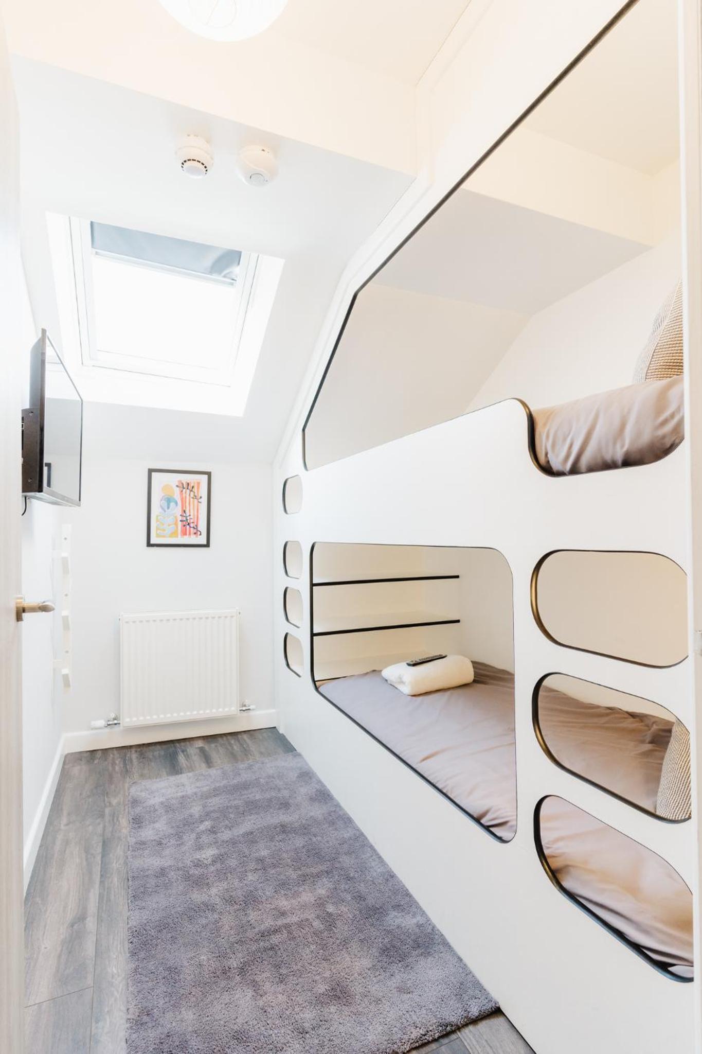 Two-Bedroom Apartment - Photo 1