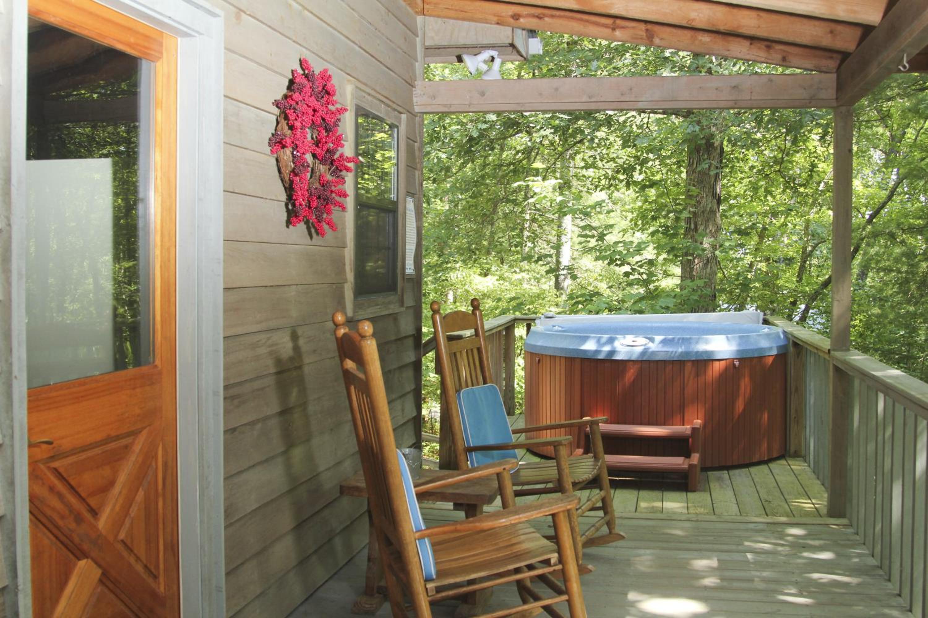 Two-Bedroom House (Coyote Moon) photo 2