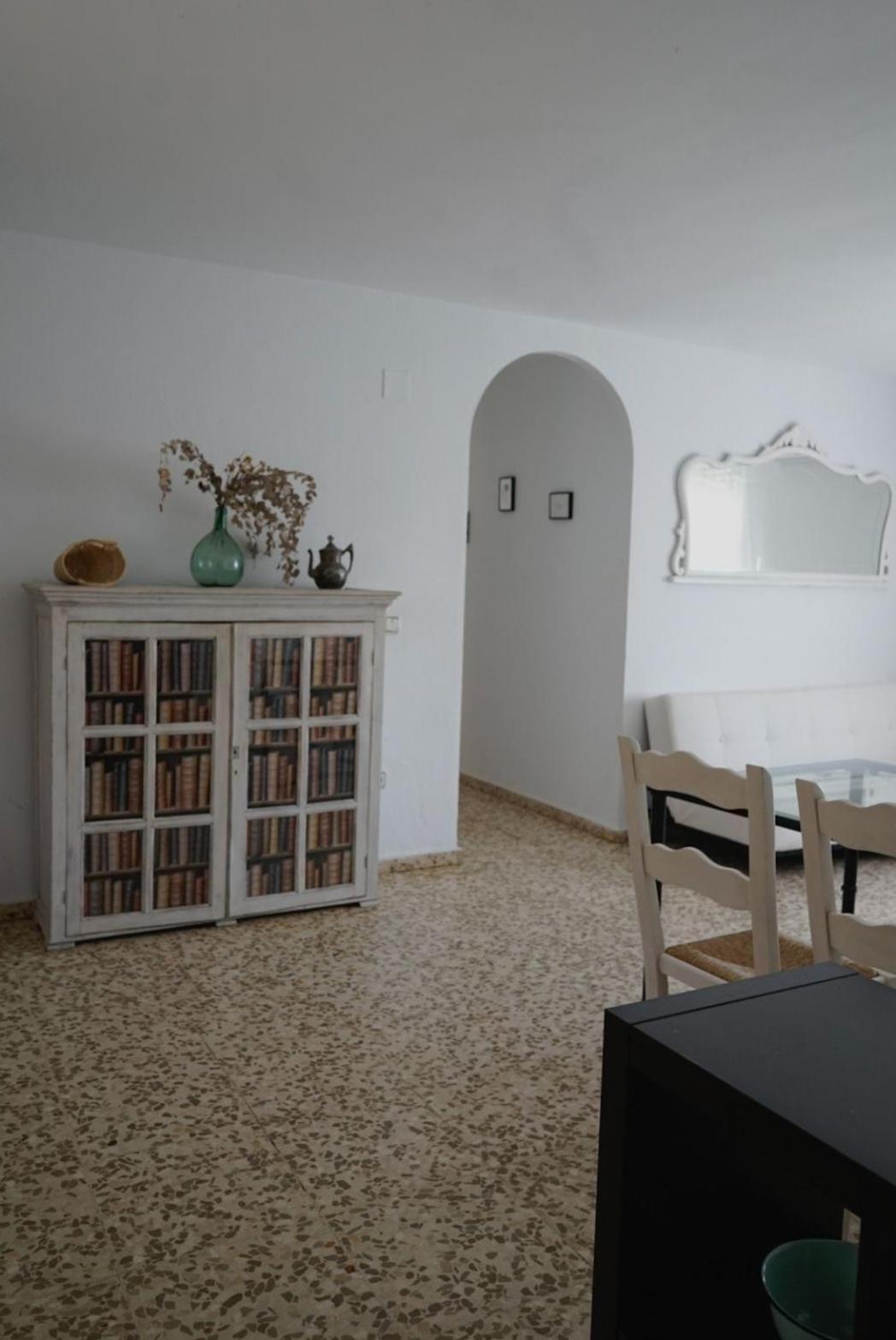 Villa photo 2