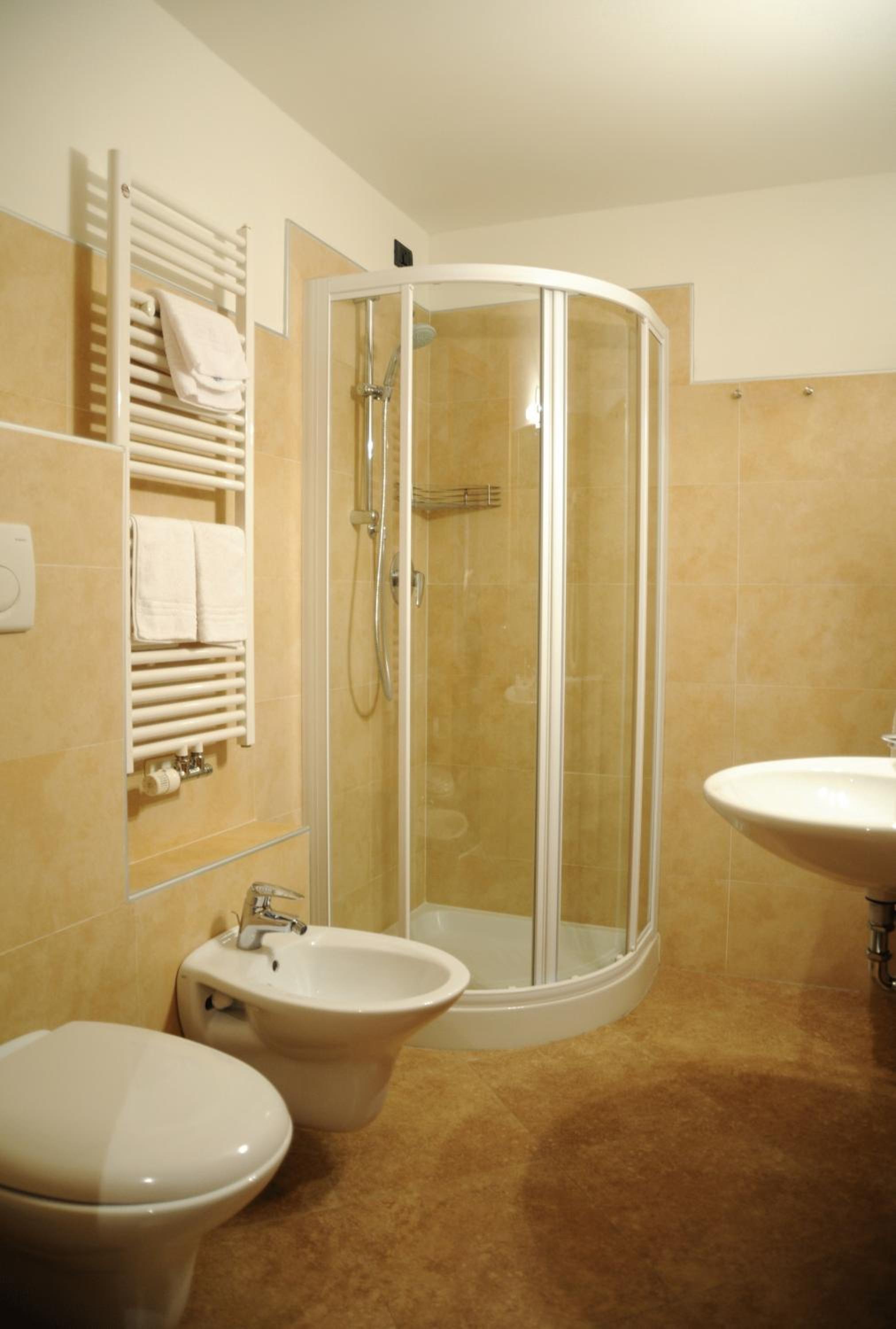 Triple Room with Spa Access - Photo 4