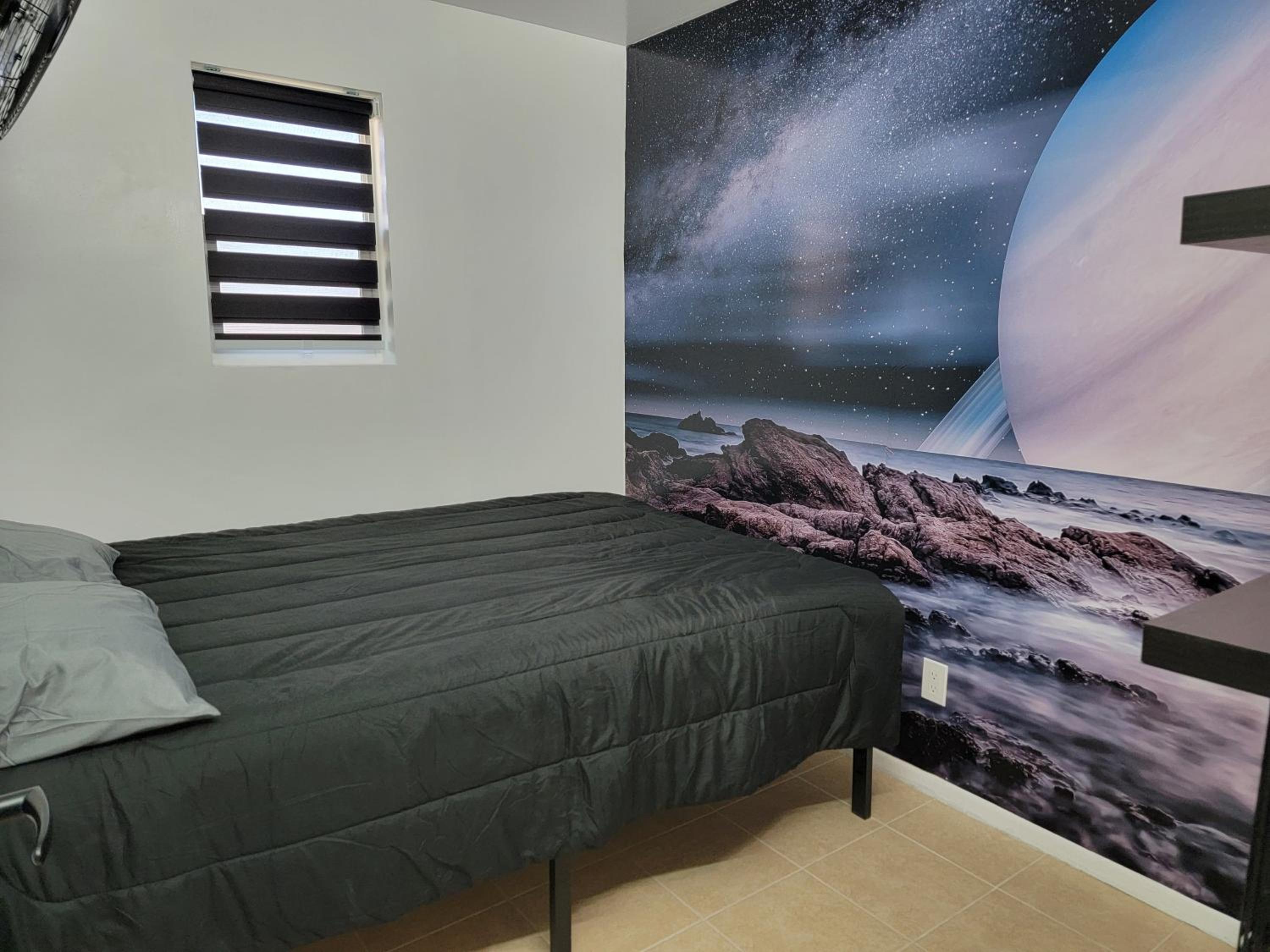 Queen Room