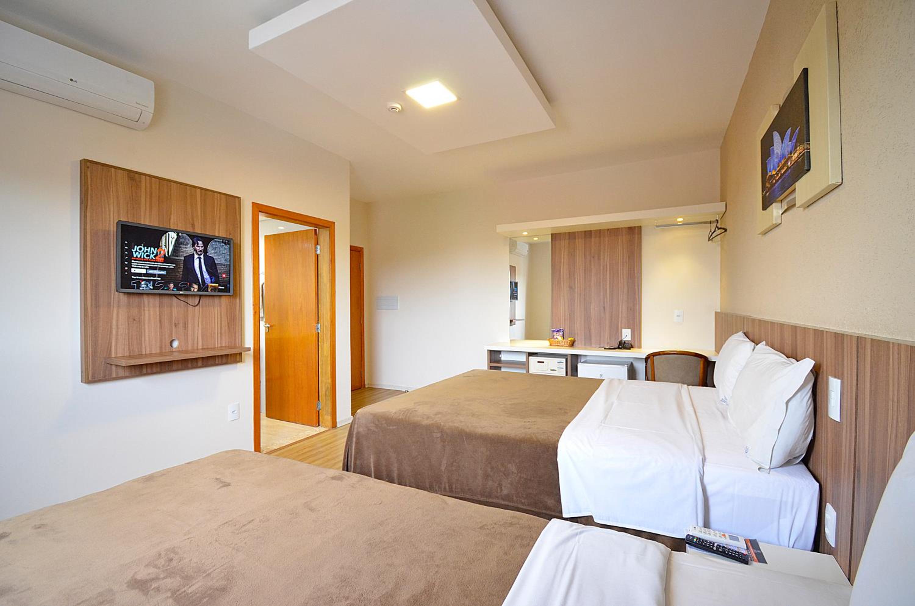 Luxury Triple Room photo 3