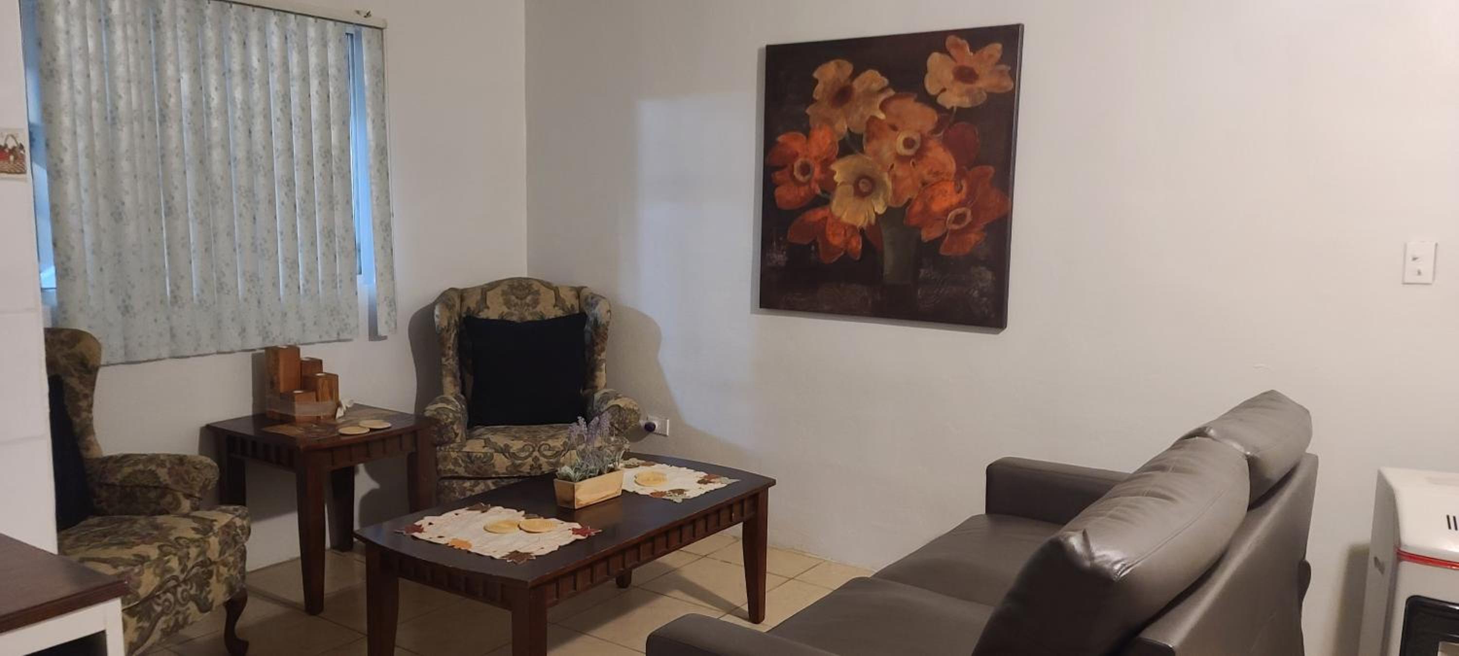 Three-Bedroom House - Photo 5
