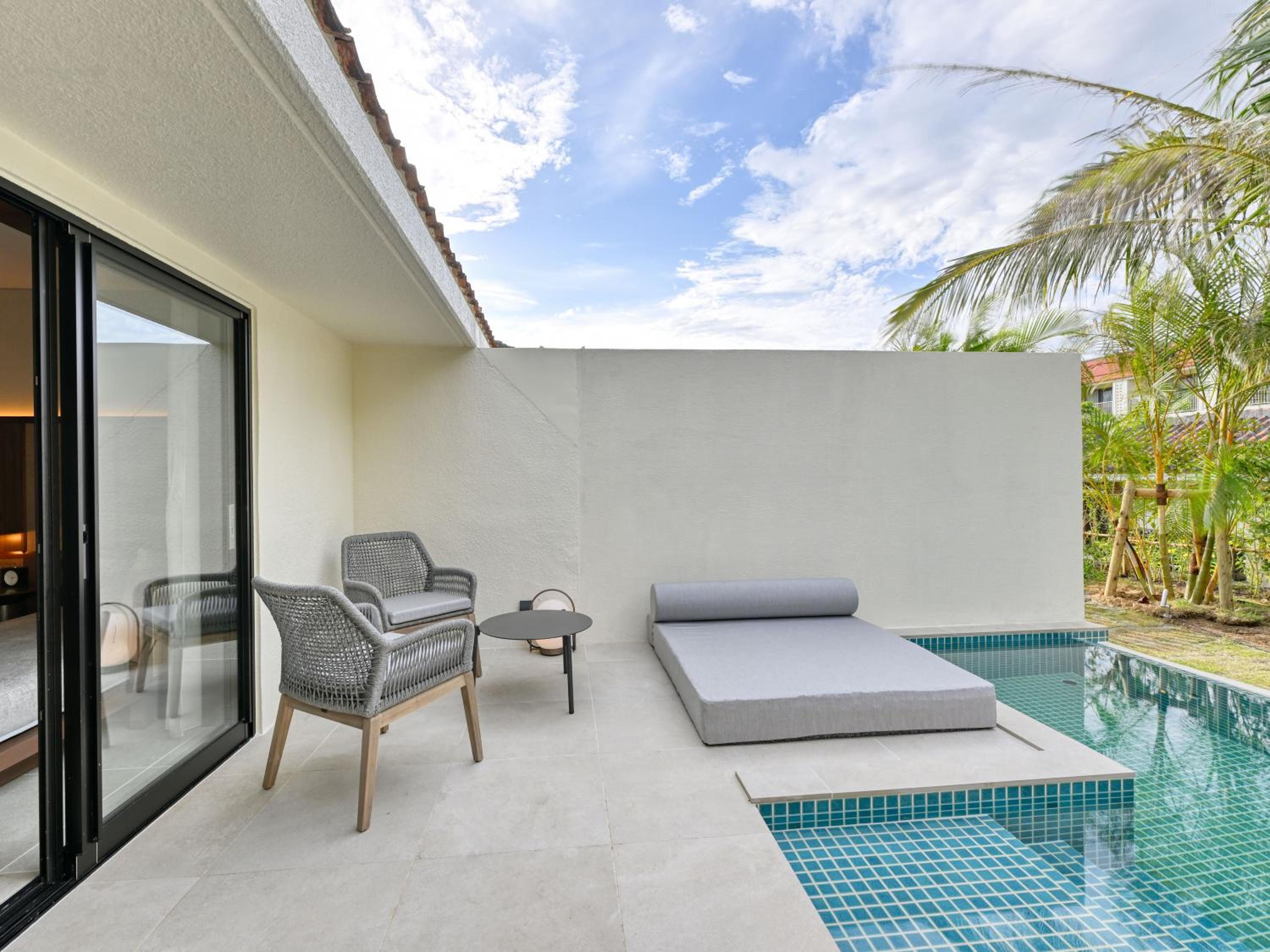 Private Pool Villa photo 2