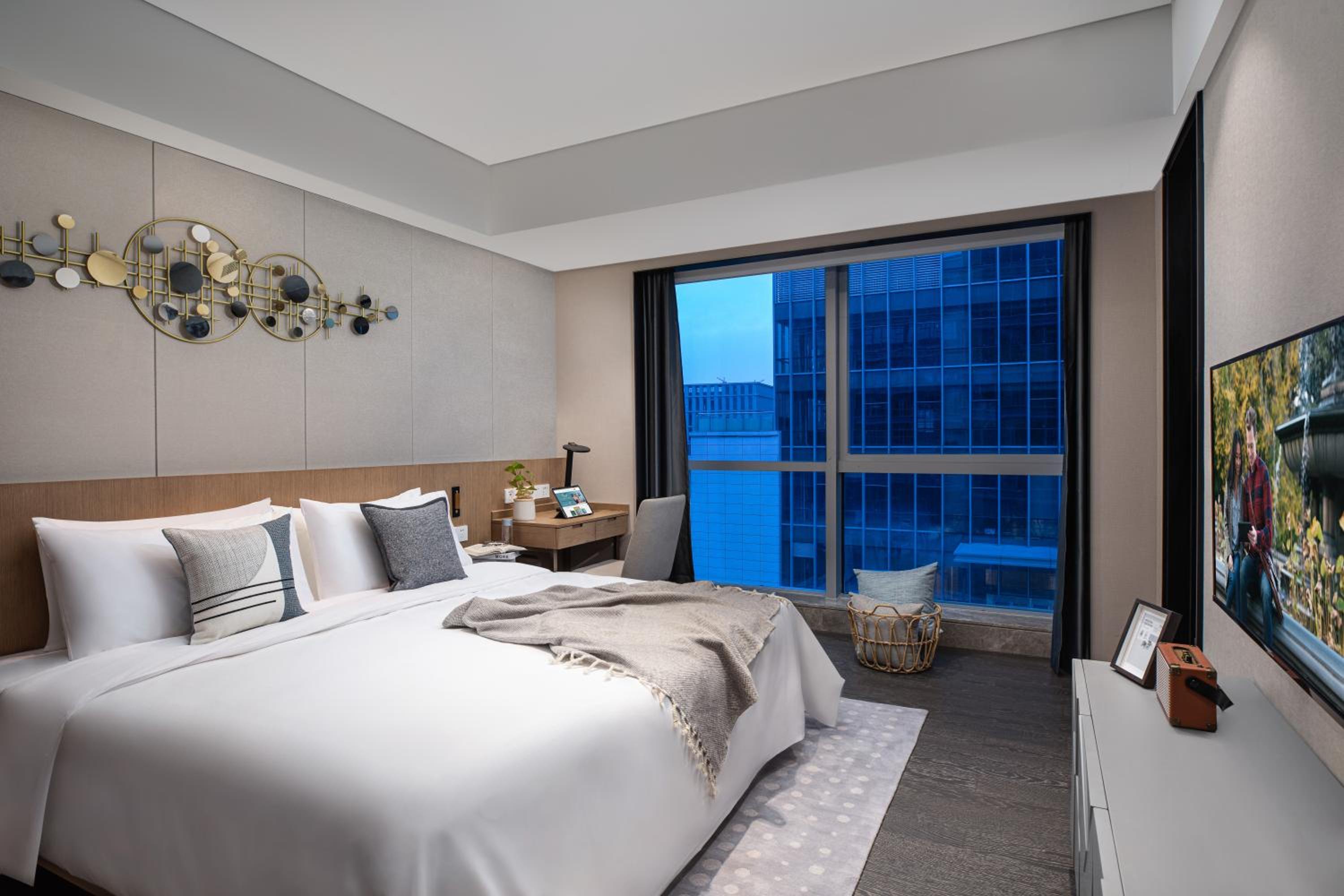 Two-Bedroom Deluxe photo 1