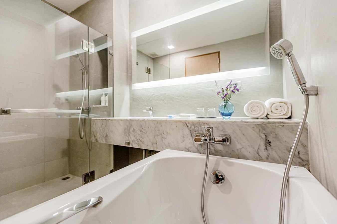 Deluxe Double Room with Pool Access - Photo 2