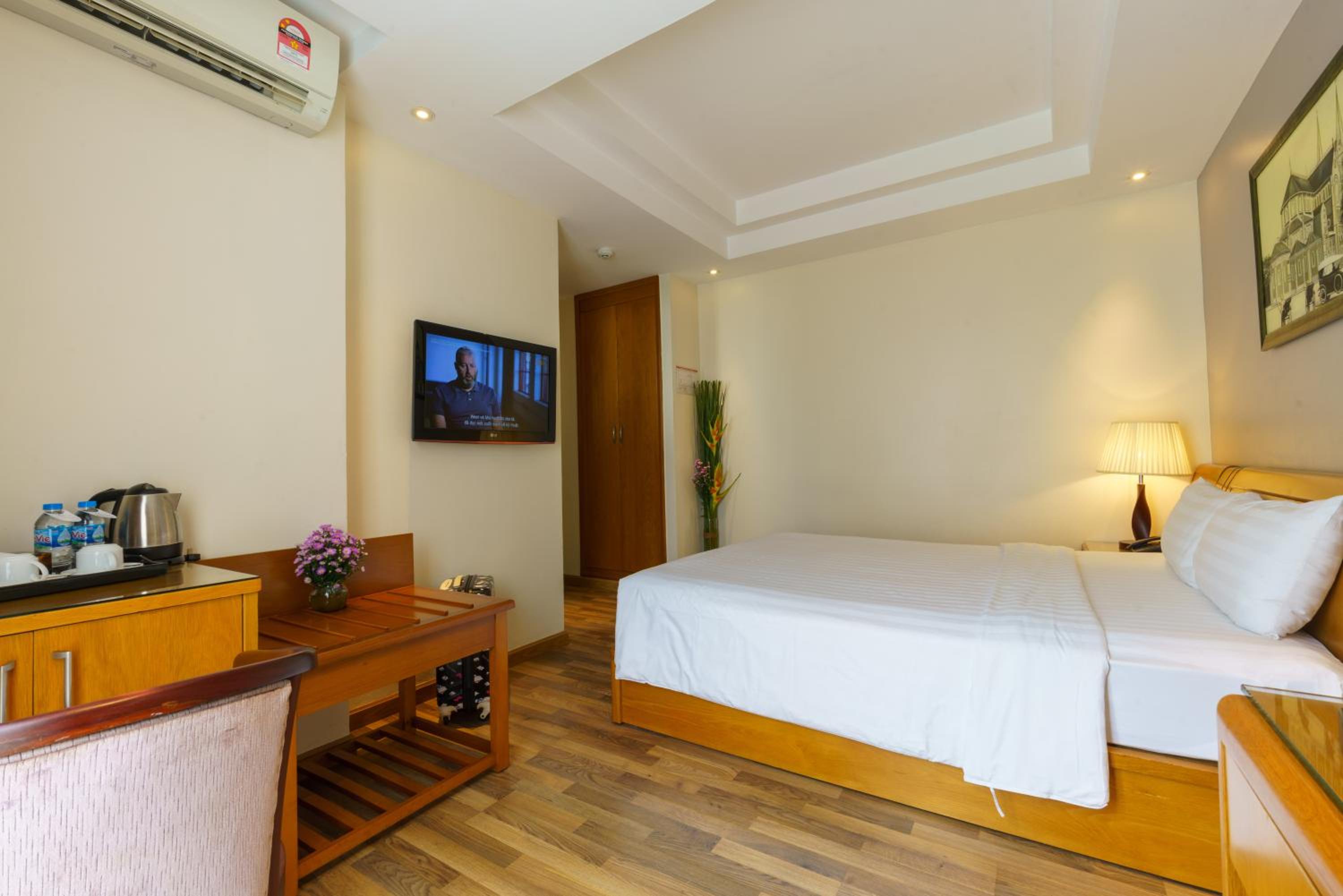 Premium Double Room photo 3