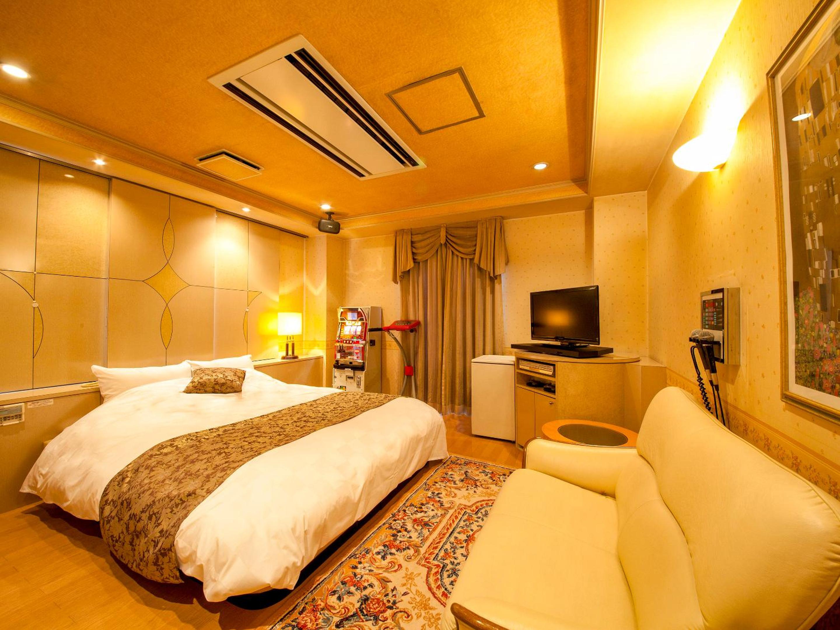 Double Room - Photo 3