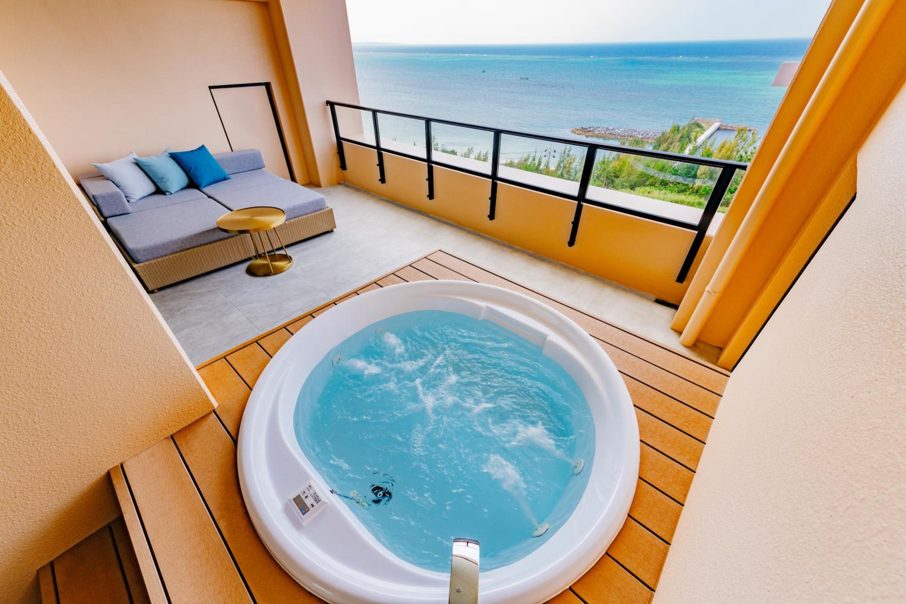 Ocean Terrace Deluxe Twin Room  - Photo 11