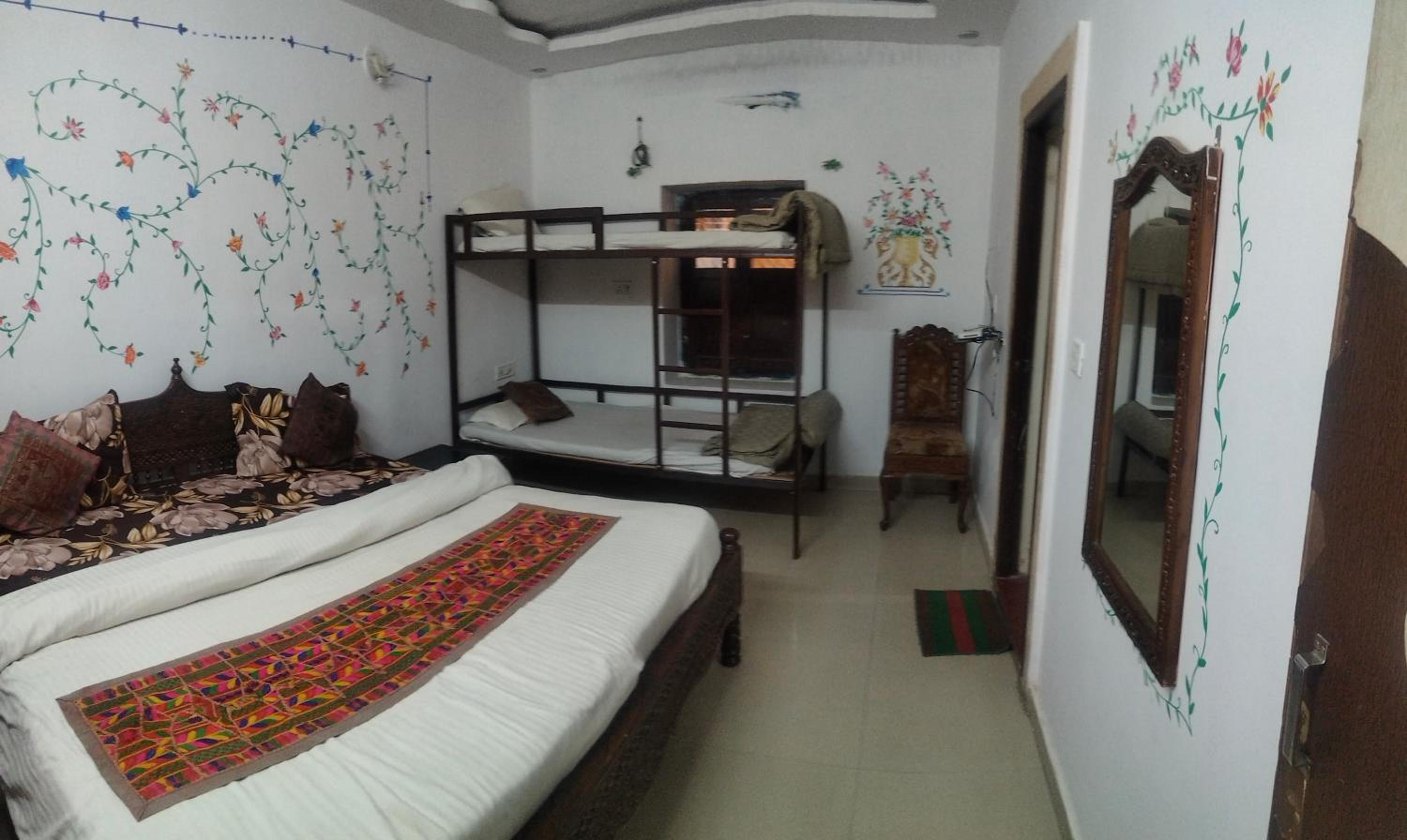 4-Bed Mixed Dormitory Room