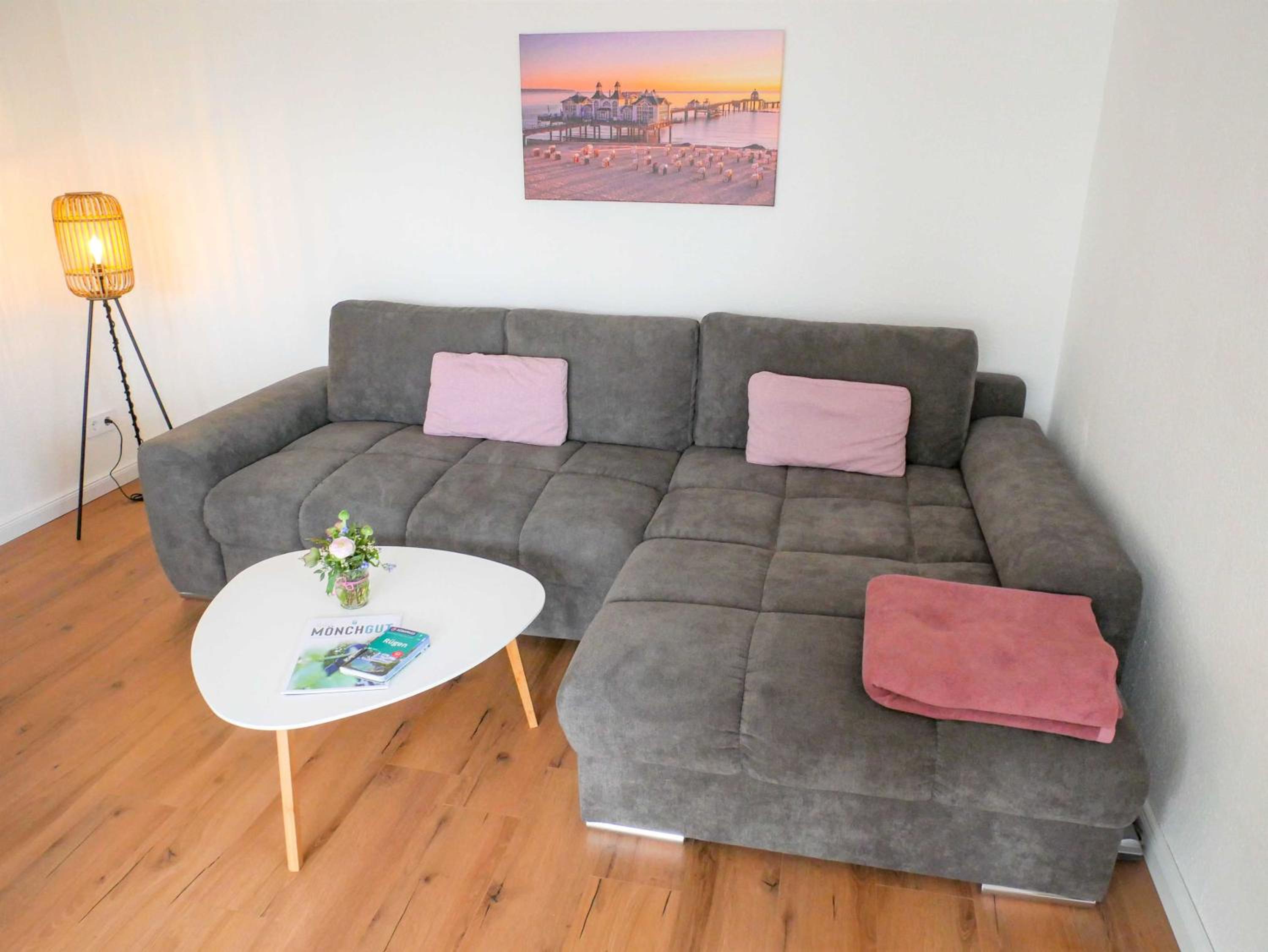 Apartment with Terrace photo 2