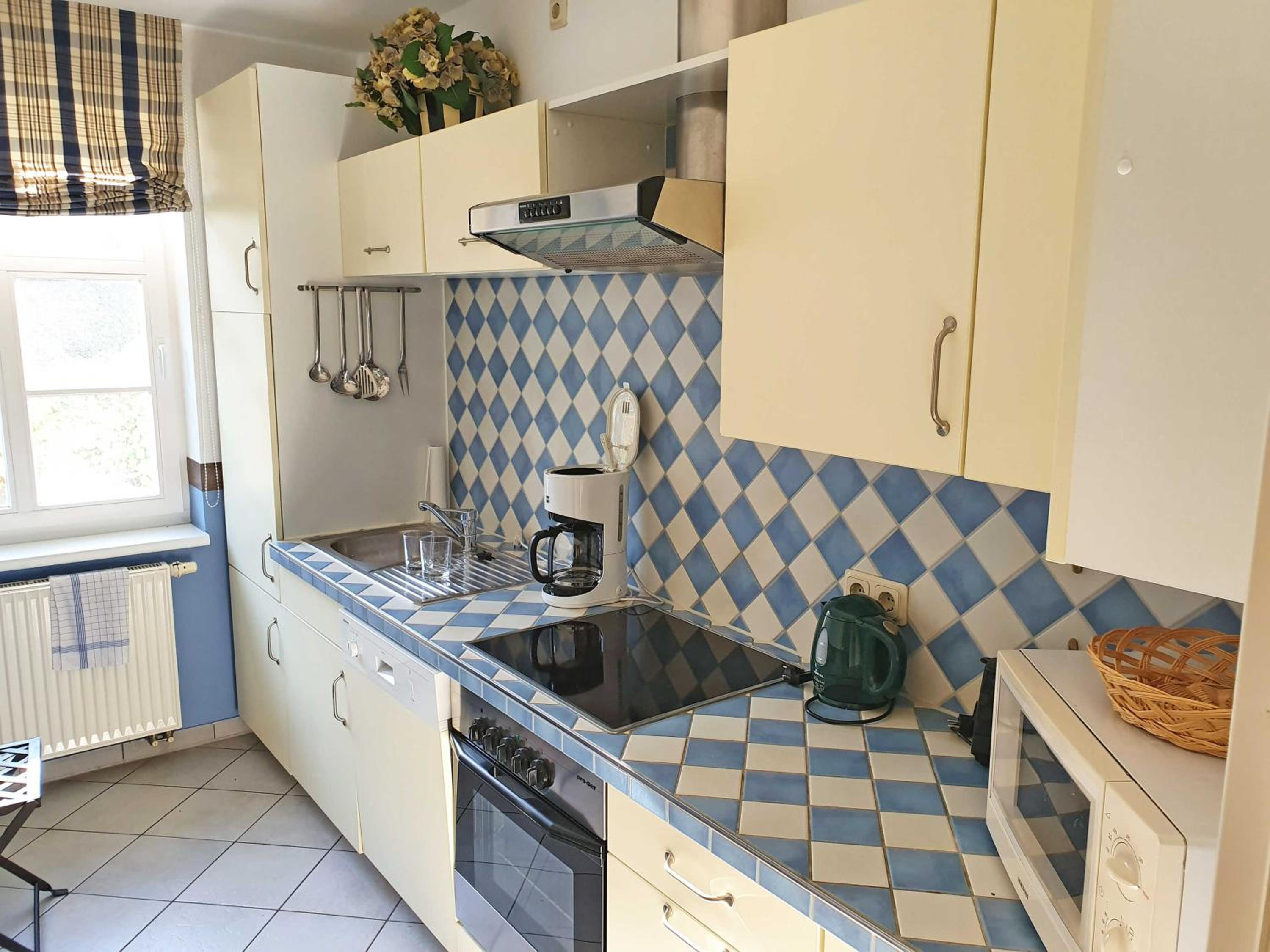 Apartment with Terrace photo 3