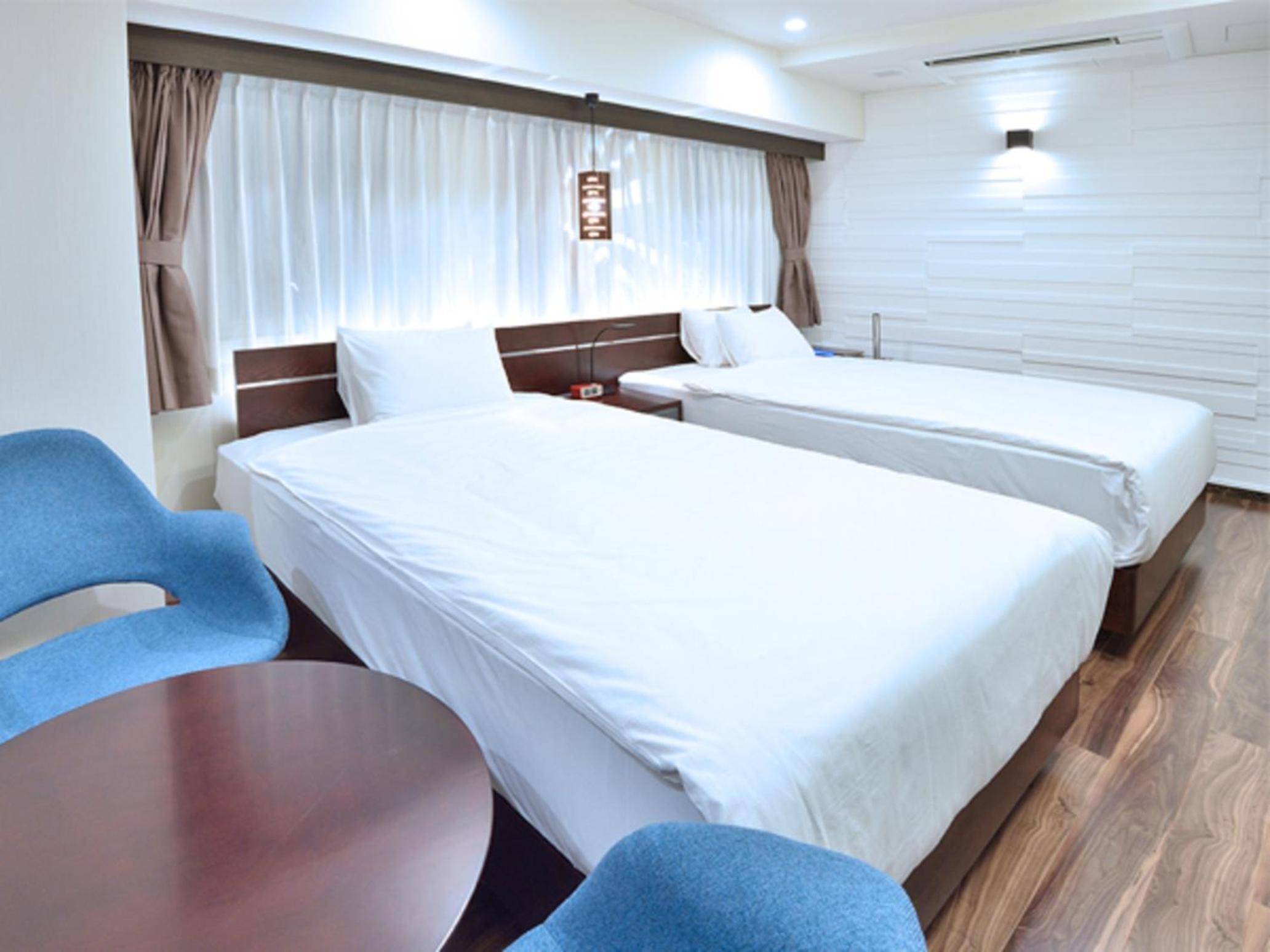 Twin Room - Second Floor - Non-Smoking