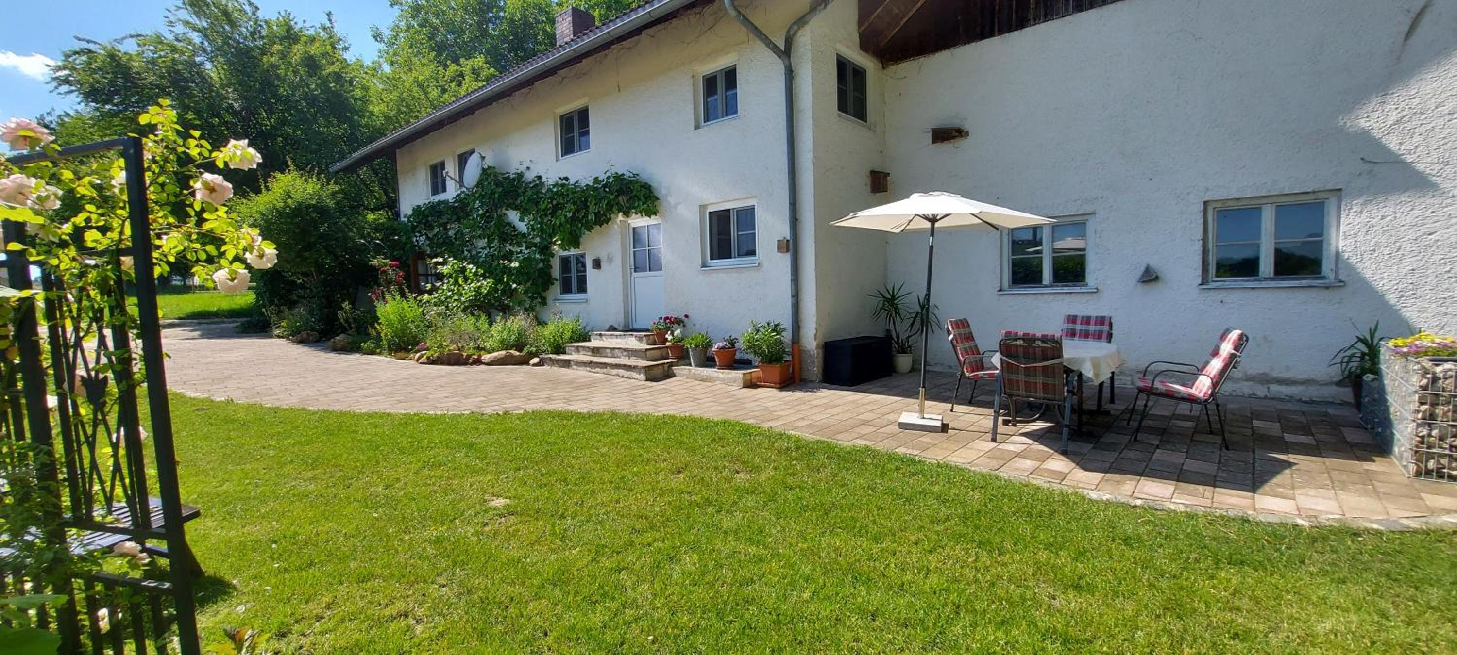 Apartment with Terrace photo 2