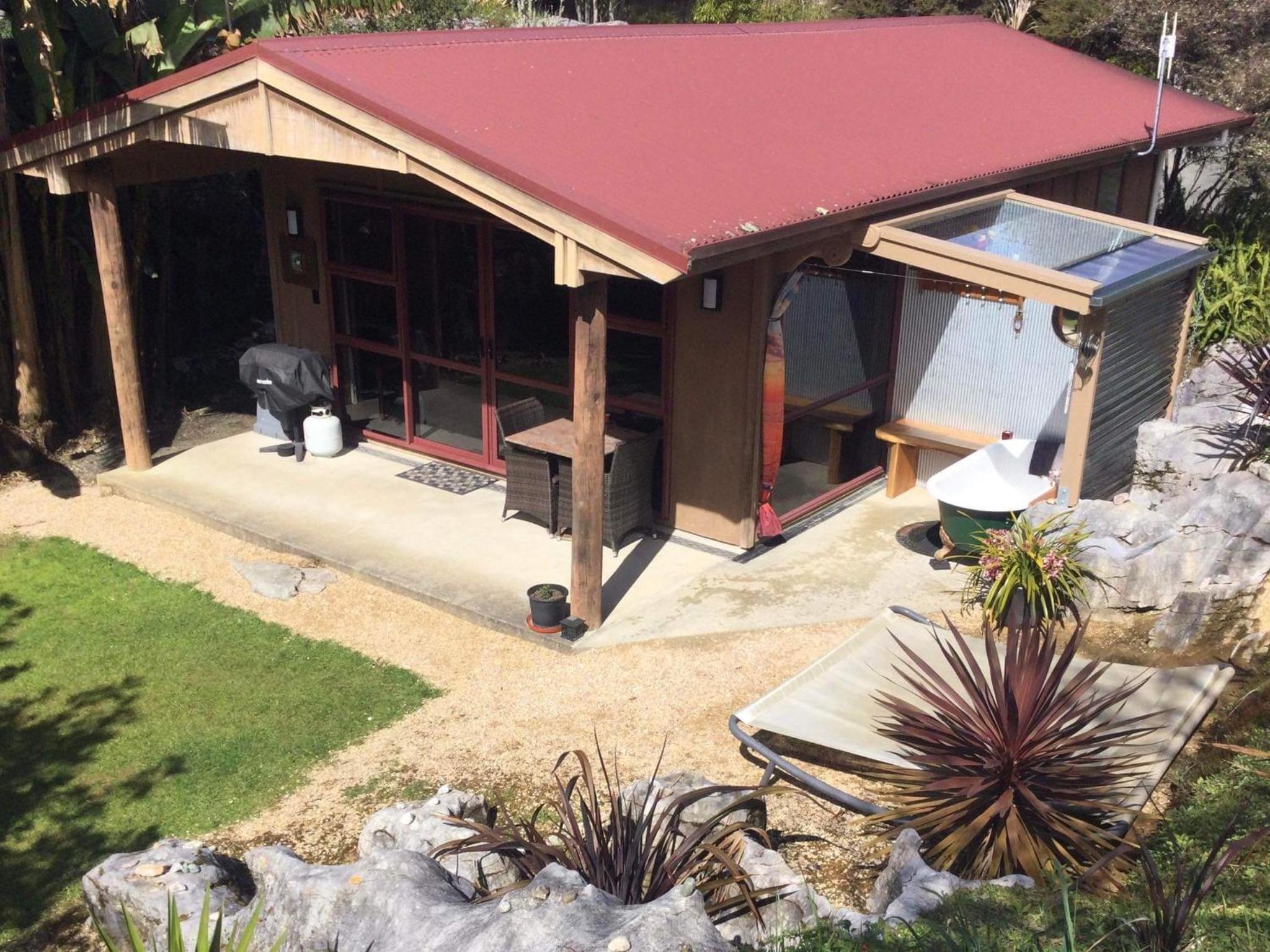 Chalet 4 - Kereru photo 2