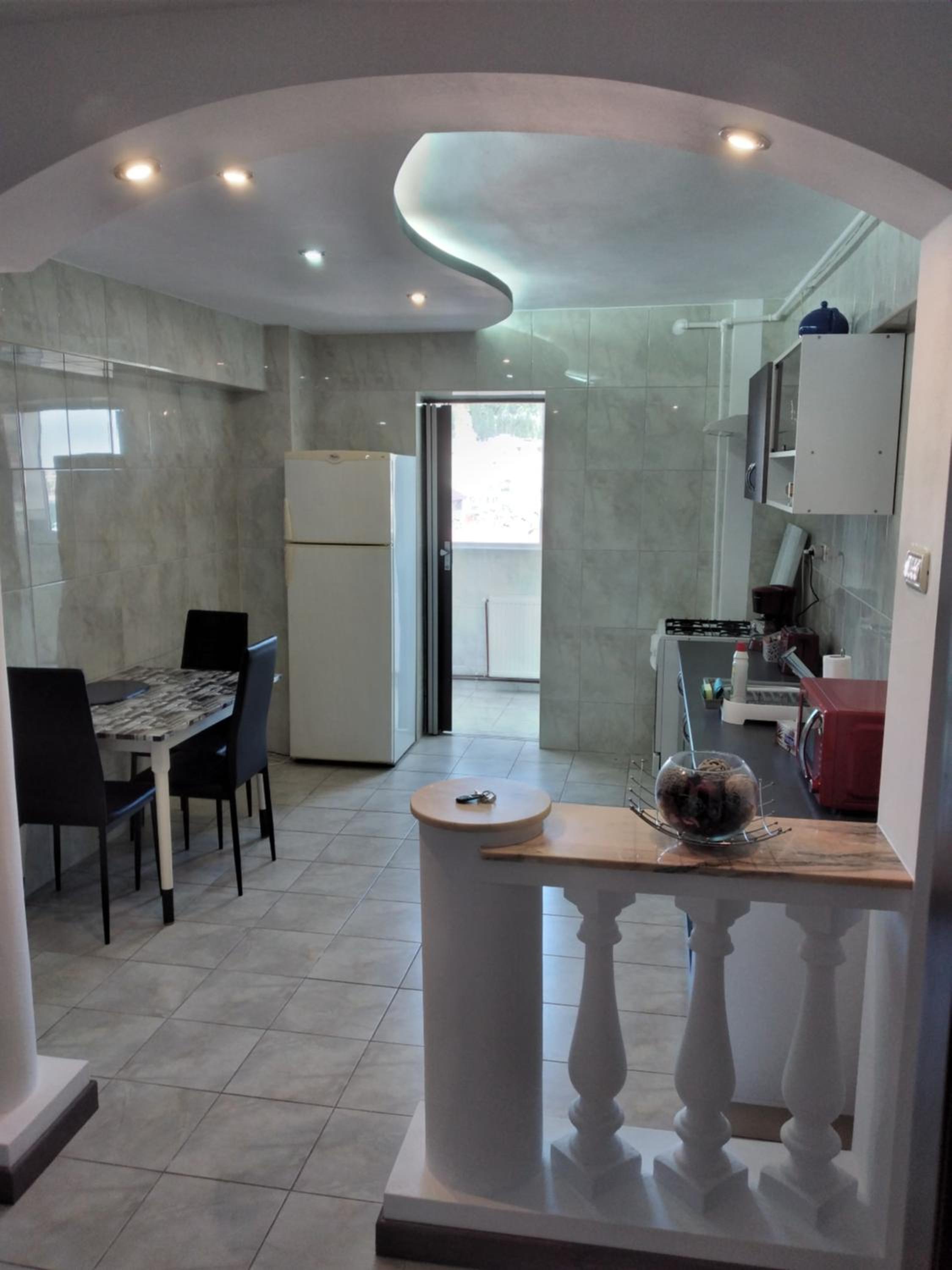 One-Bedroom Apartment - Photo 13