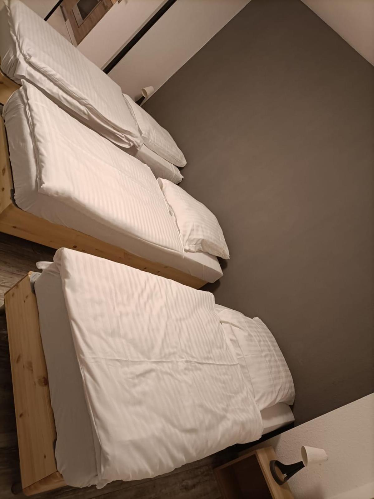 Five-Bedroom Apartment photo 2