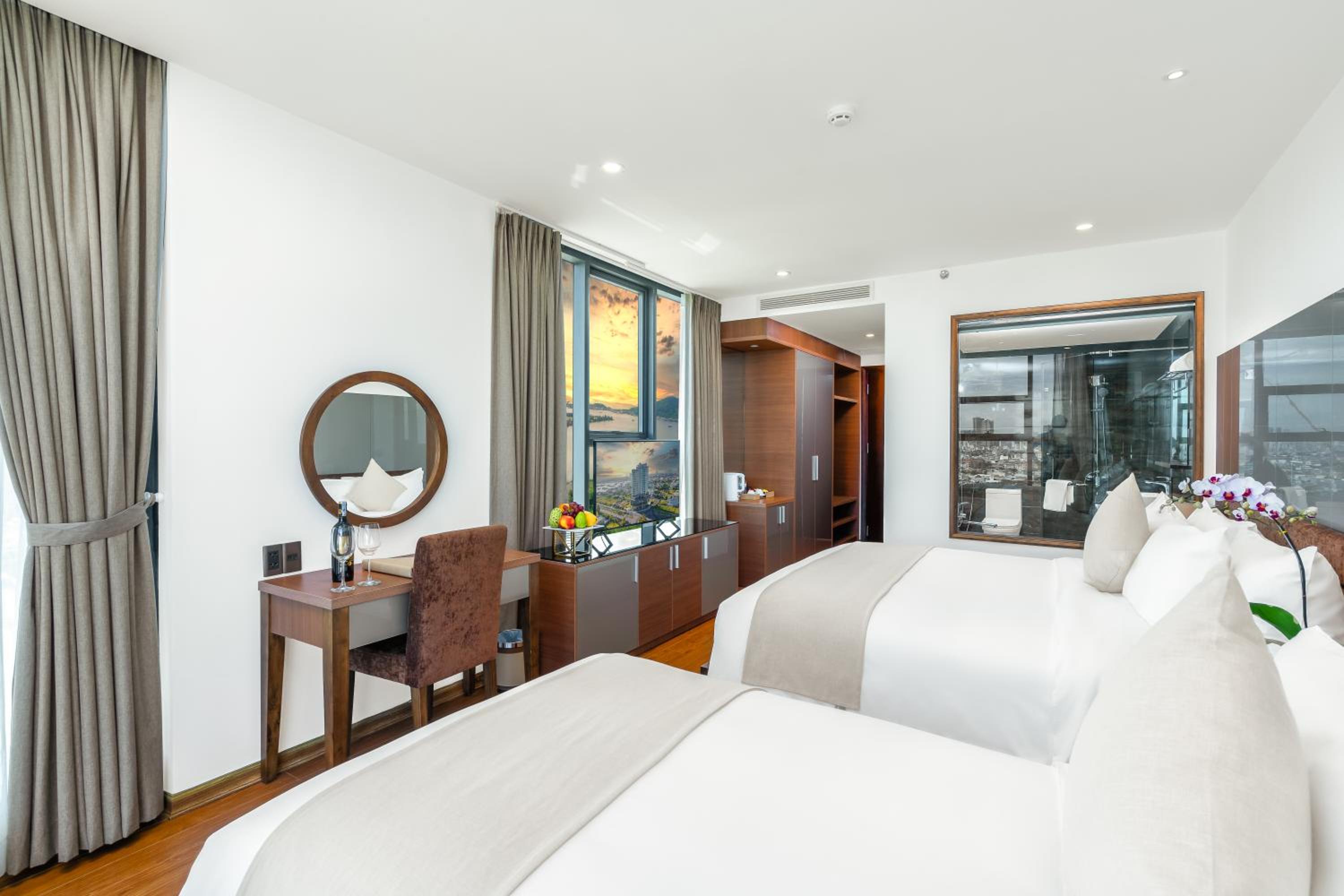 Premium Triple Room Panoramic view photo 2