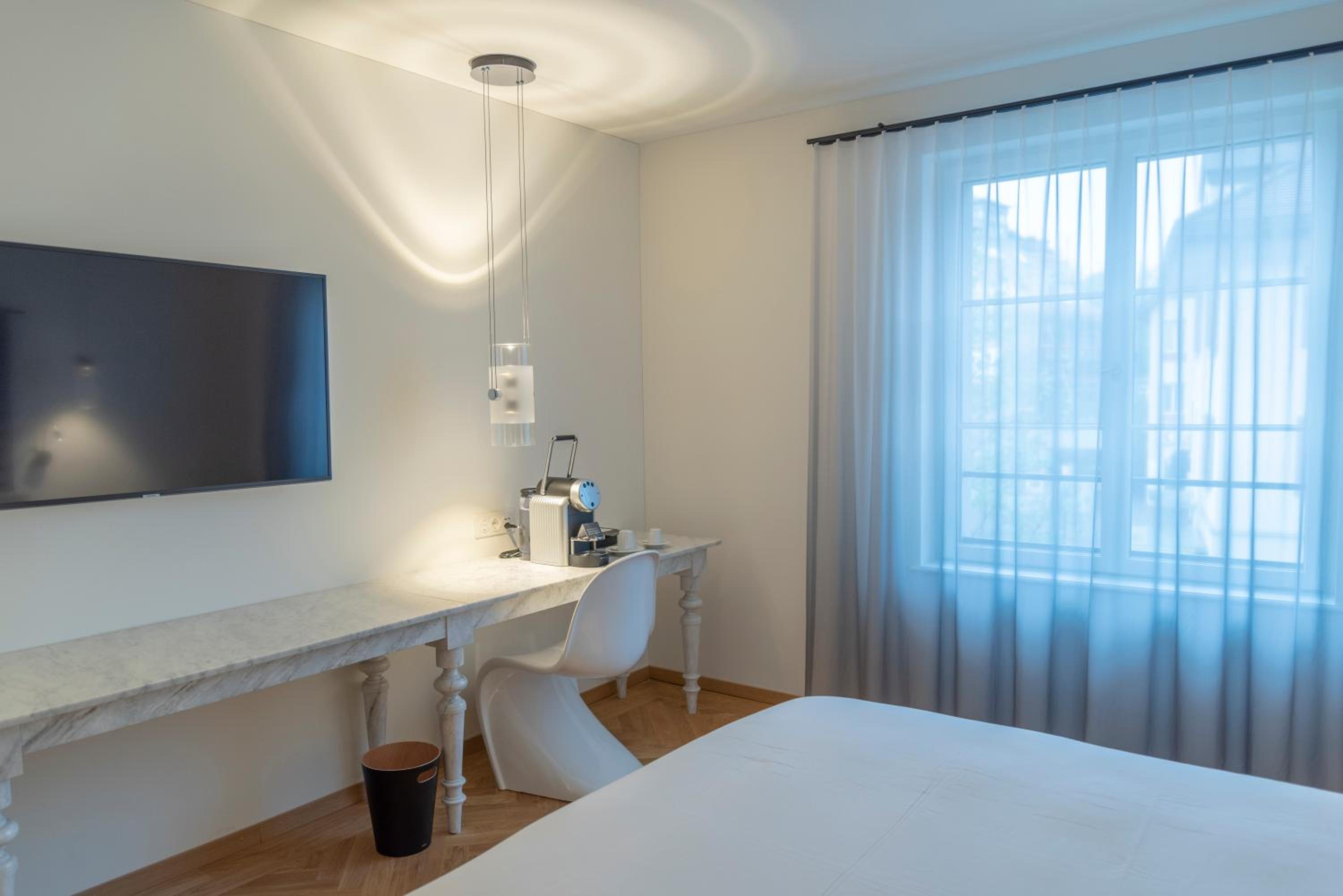 Double or Twin Room - Photo 3