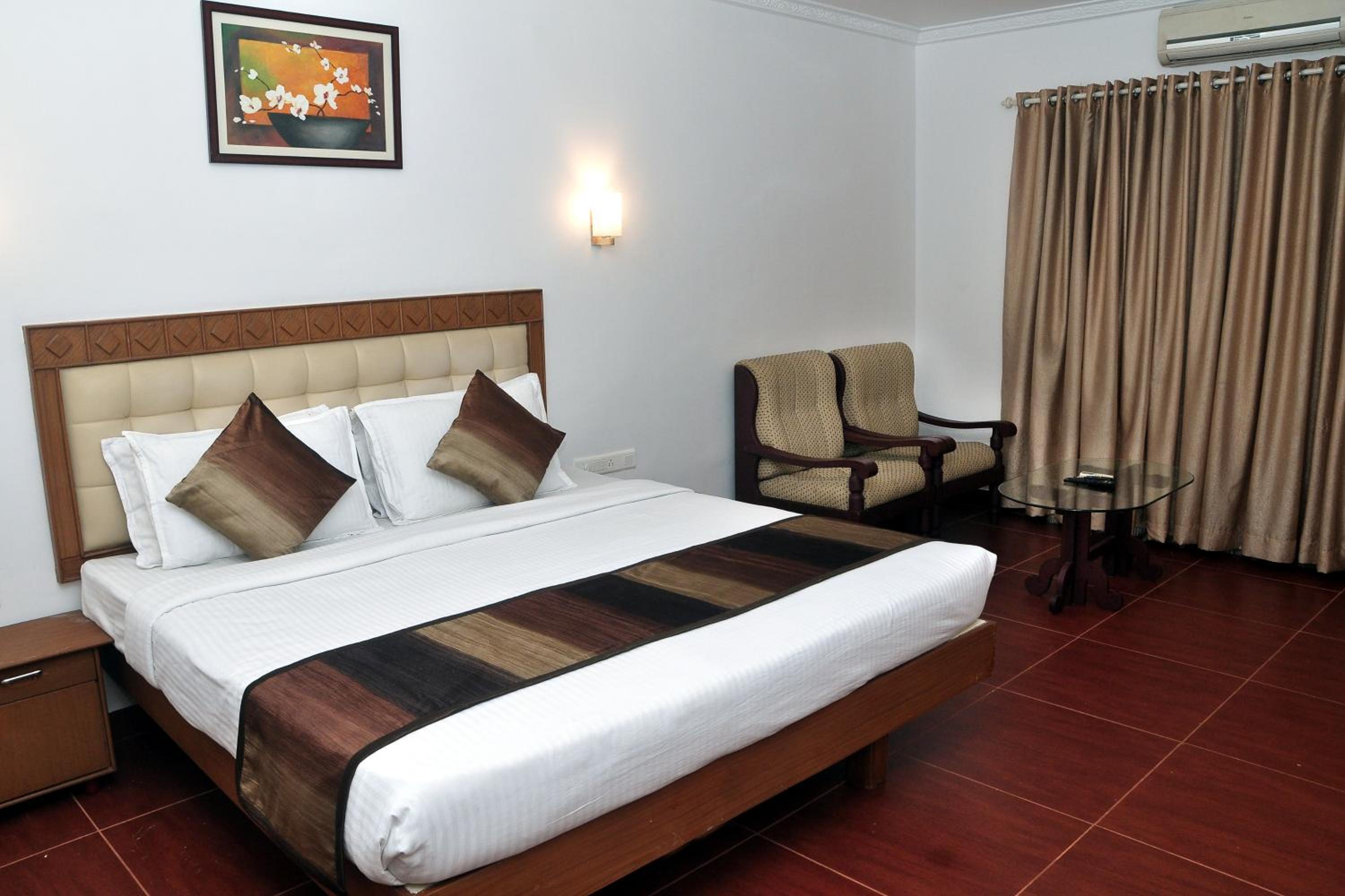 Deluxe Queen Room photo 2