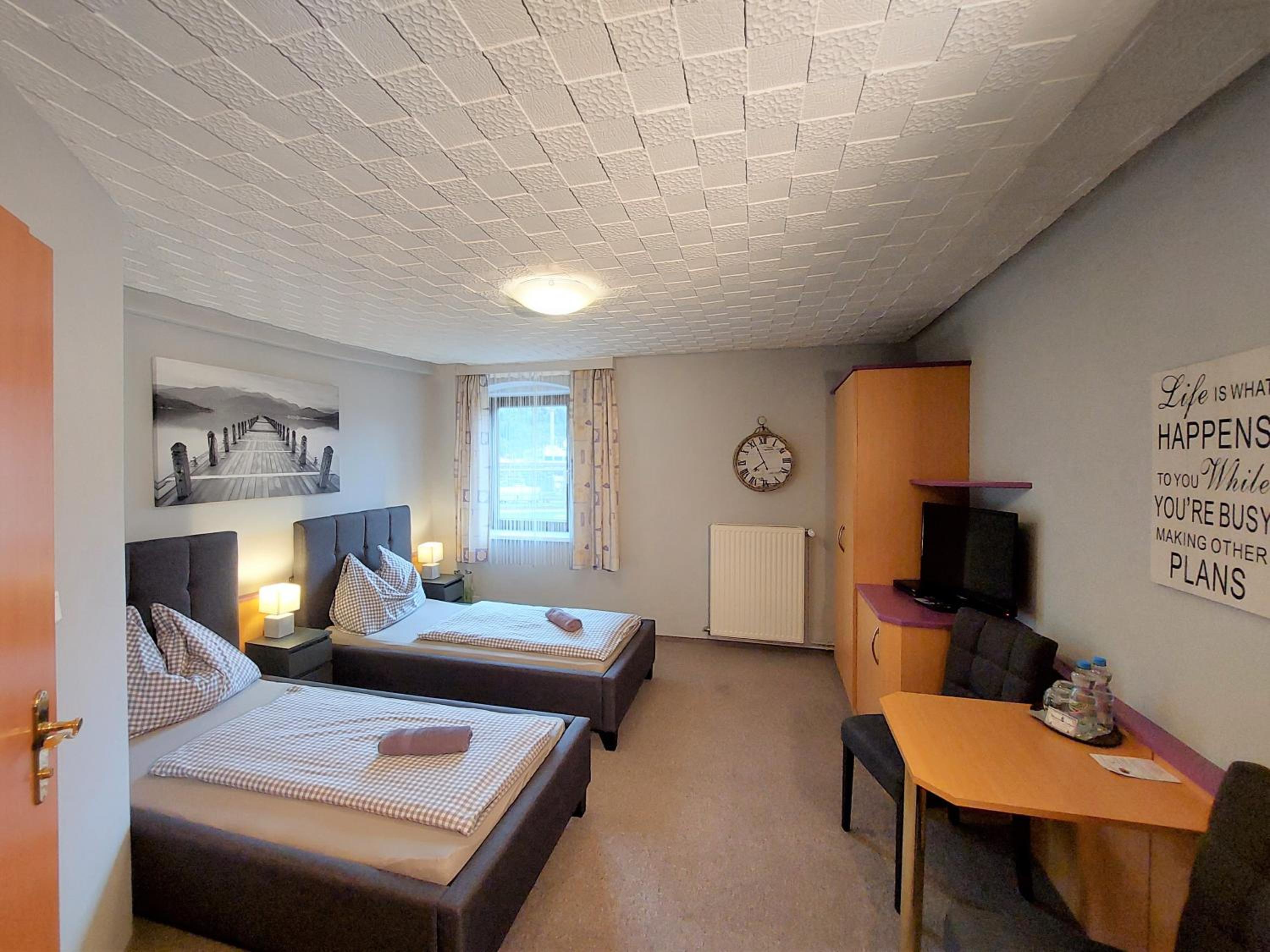 Double or Twin Room photo 2