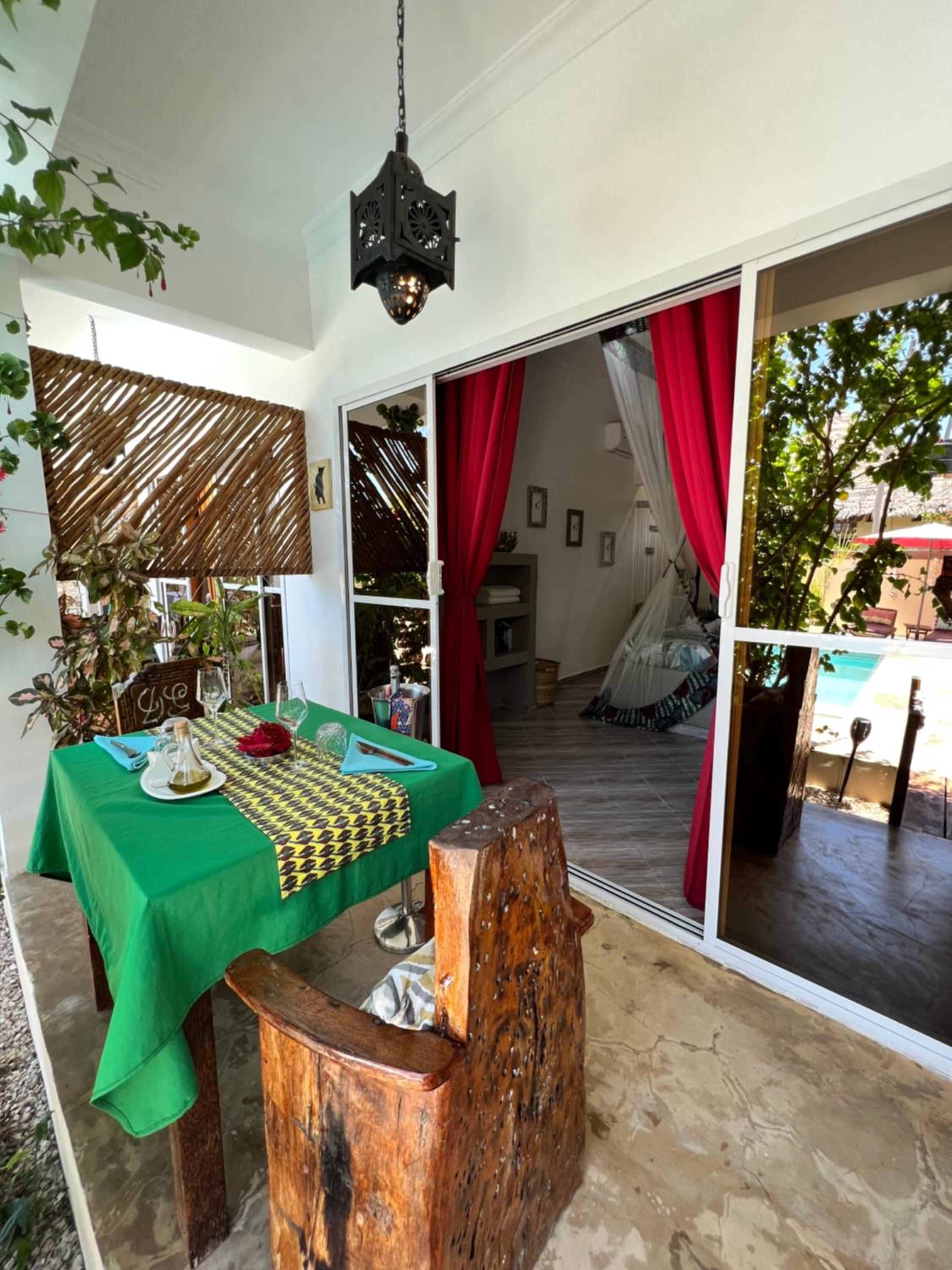 Double Room with Pool View photo 2