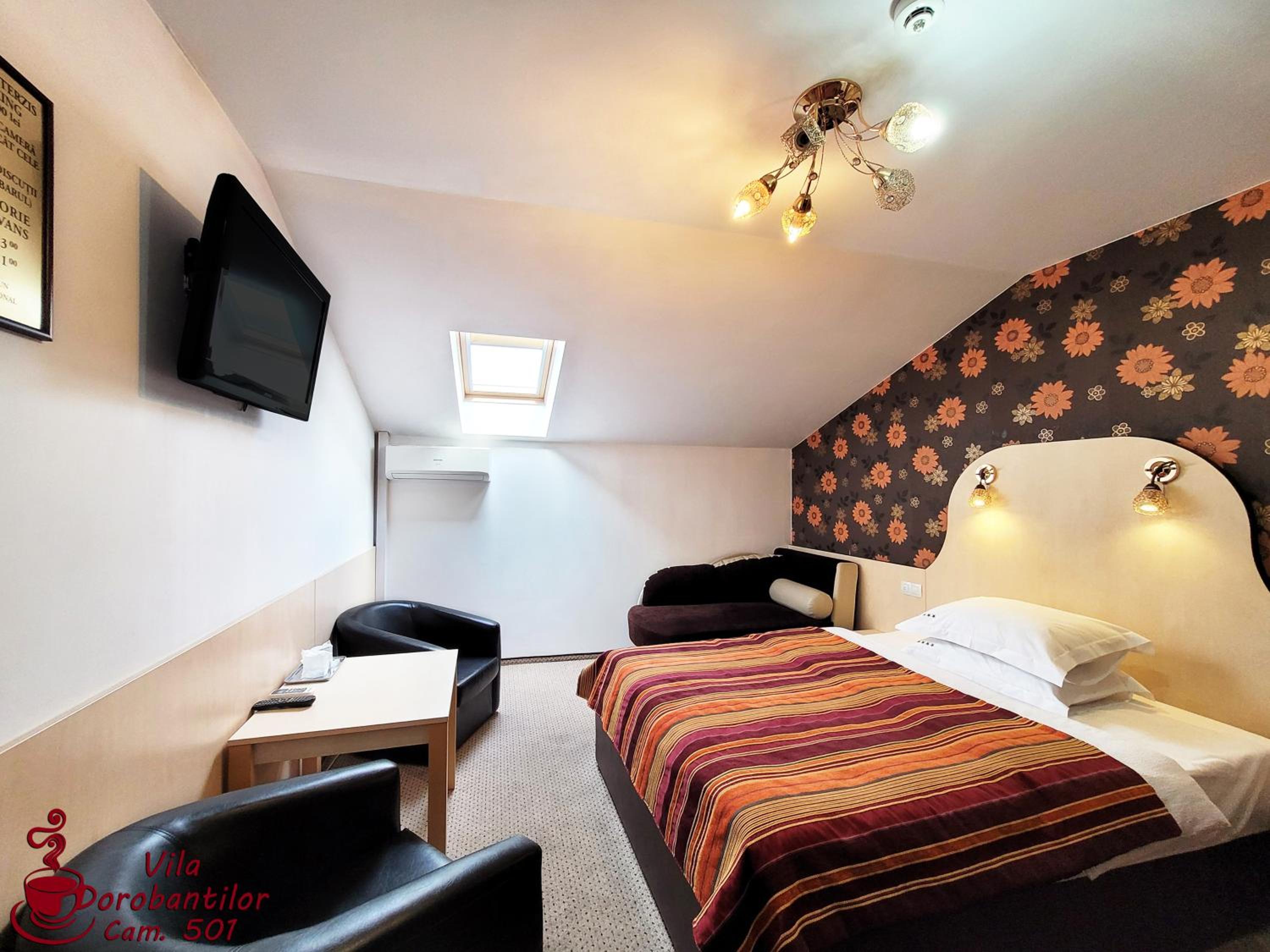Double Room with Extra Bed - Photo 6