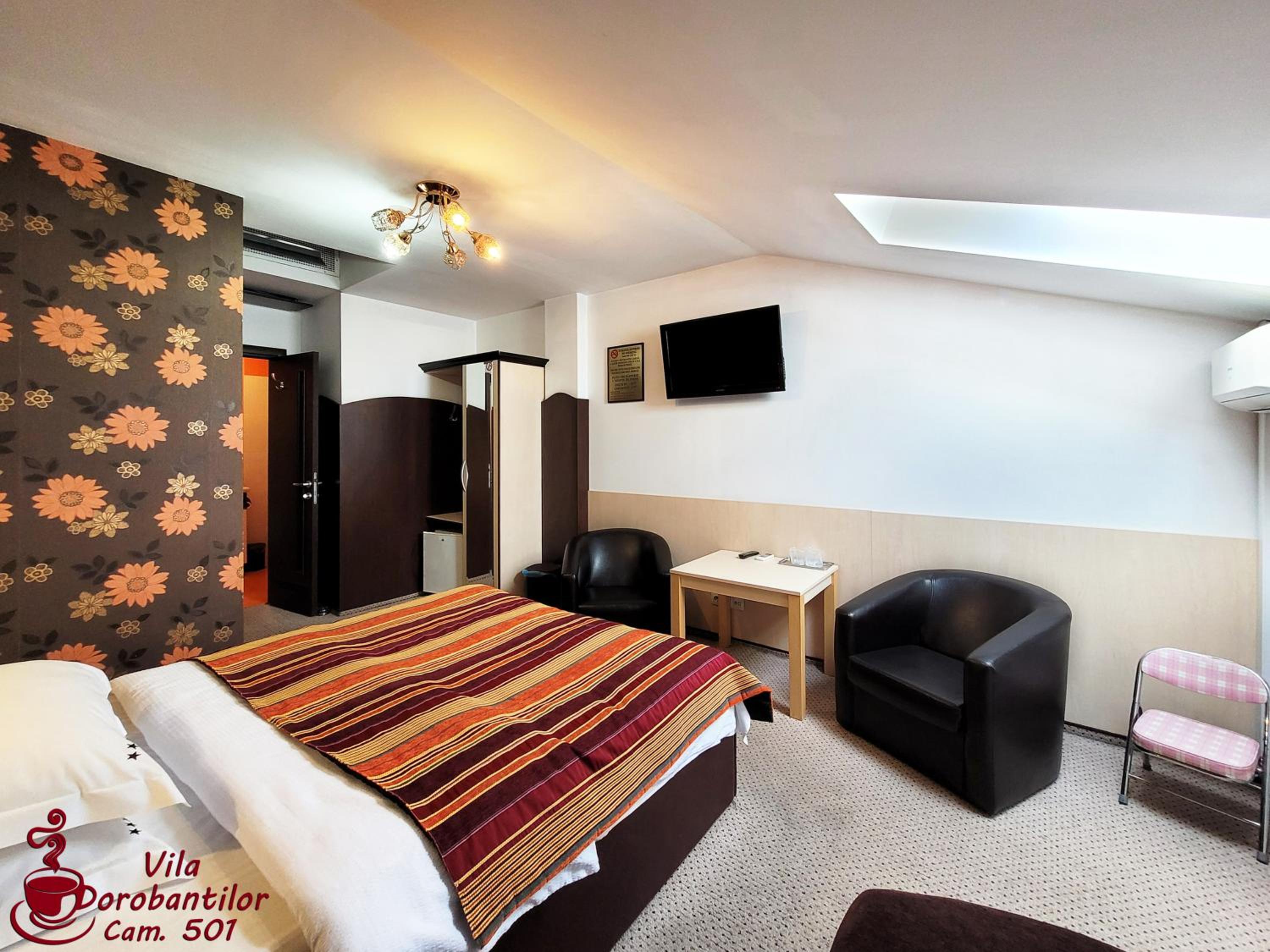 Double Room with Extra Bed - Photo 7