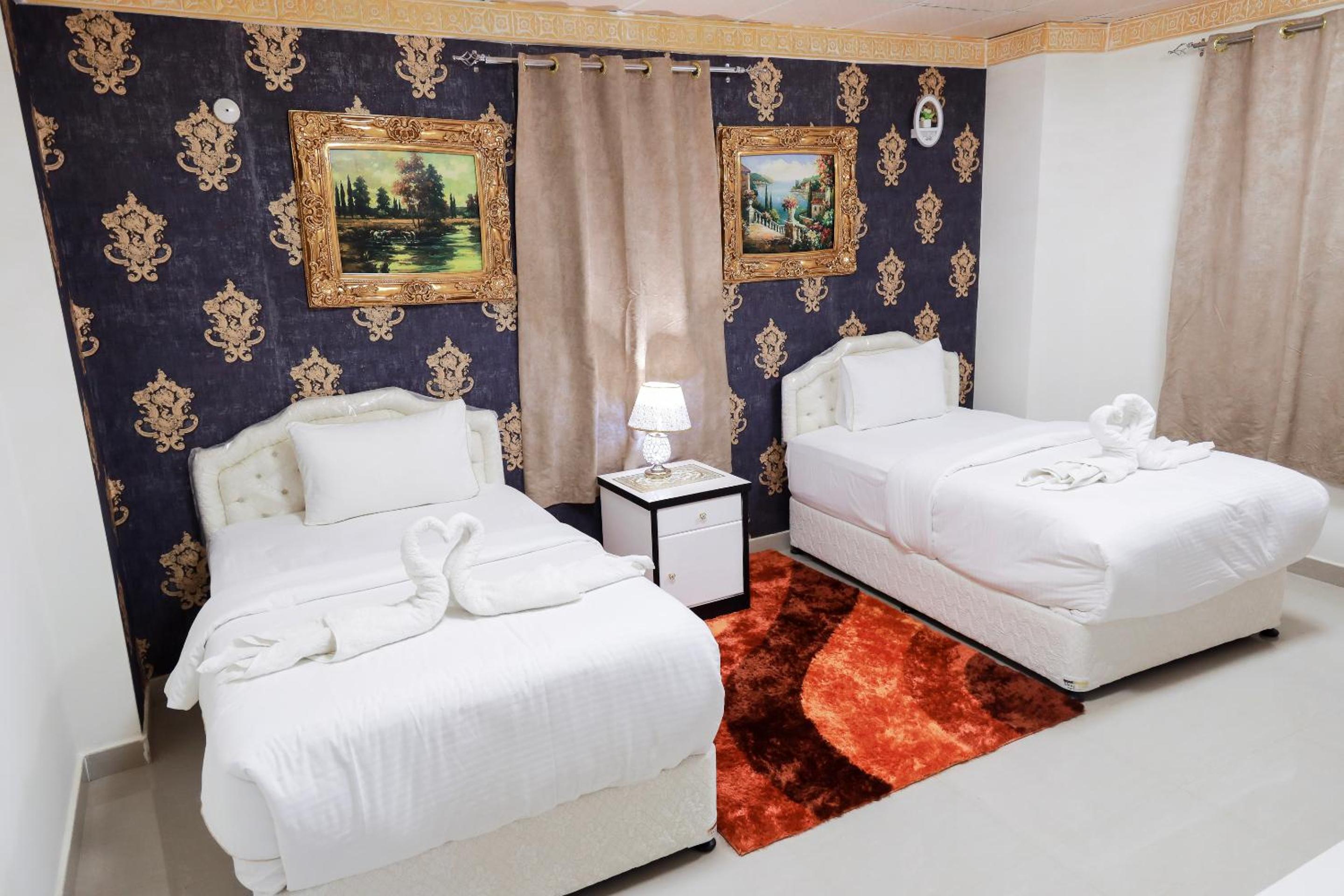 Standard Twin Room - Photo 1