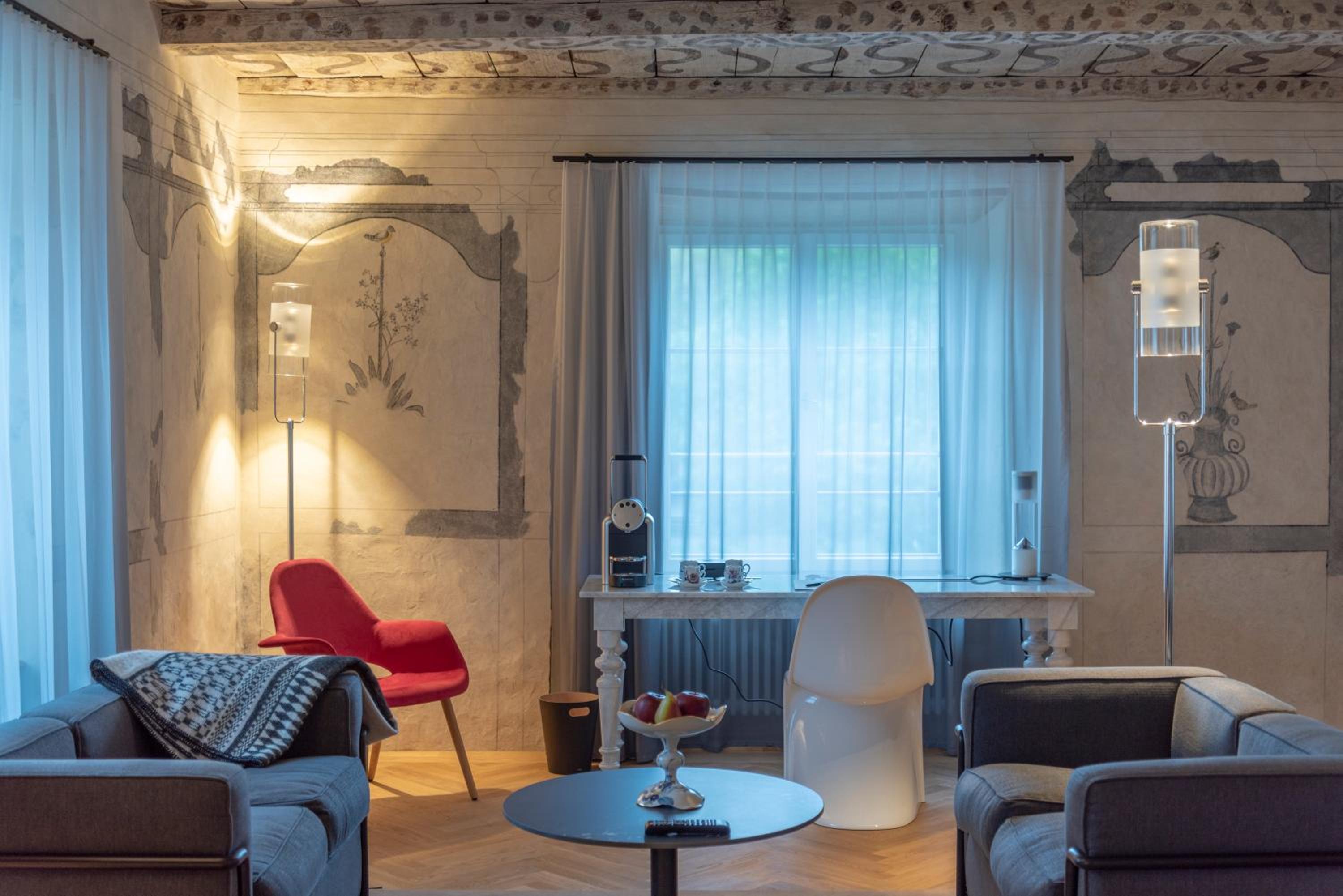 Historic Loft Premium Room - Photo 10