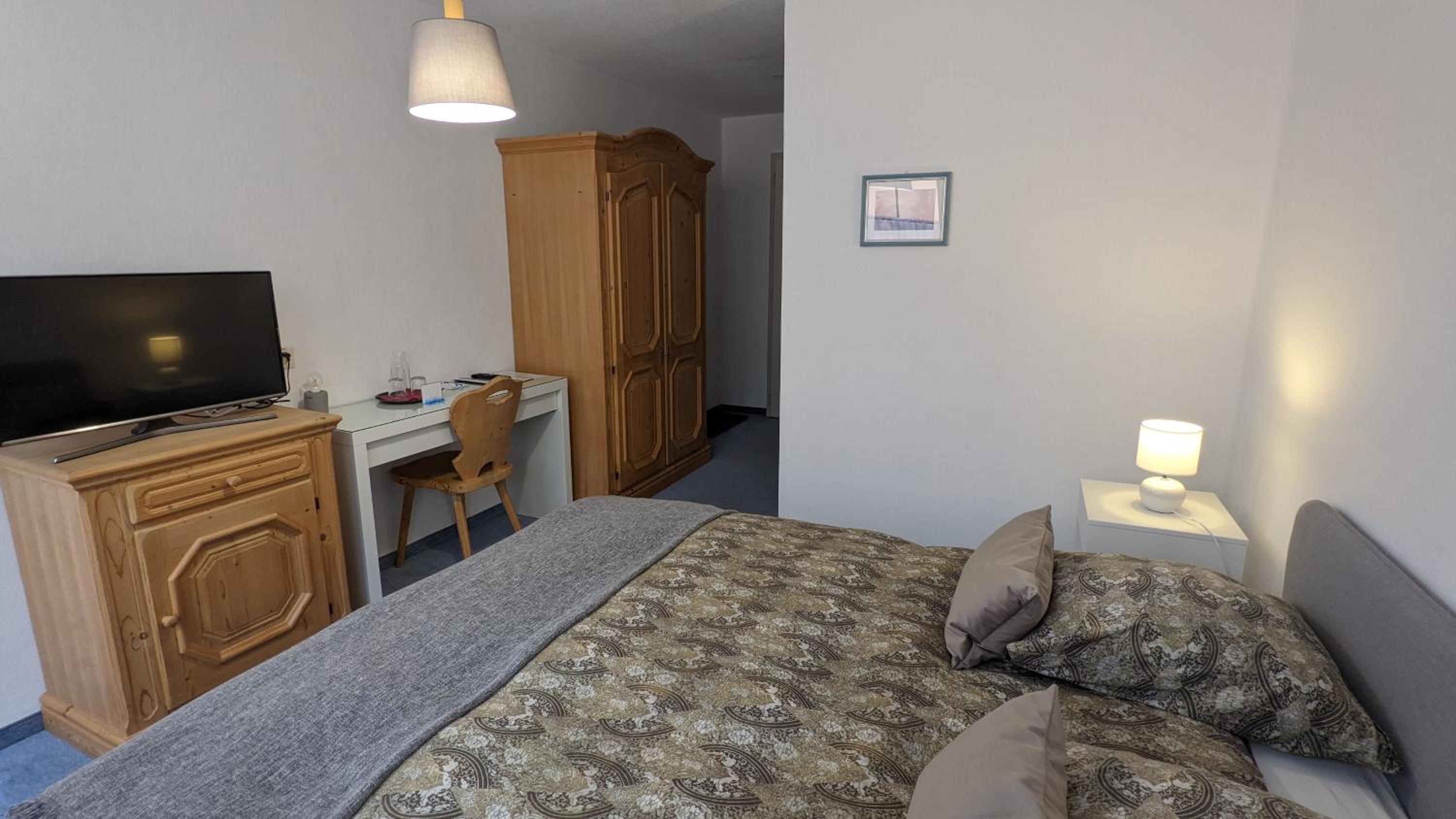 Single Room photo 3