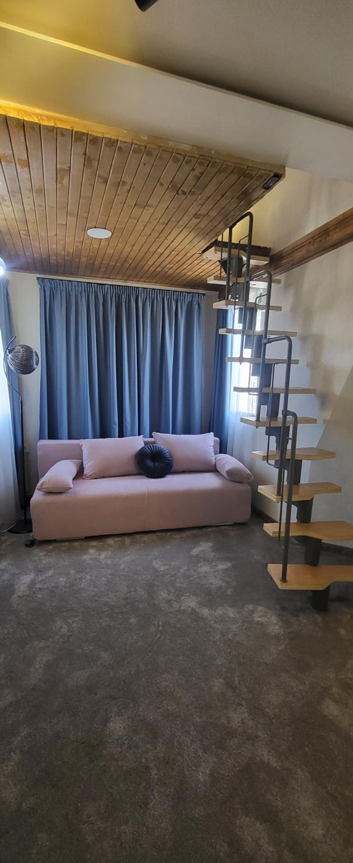 Classic Quadruple Room - Photo 12